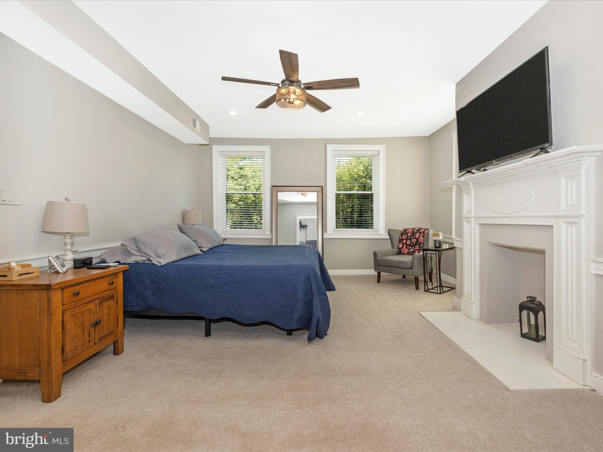 MIDDLETOWN - Residential