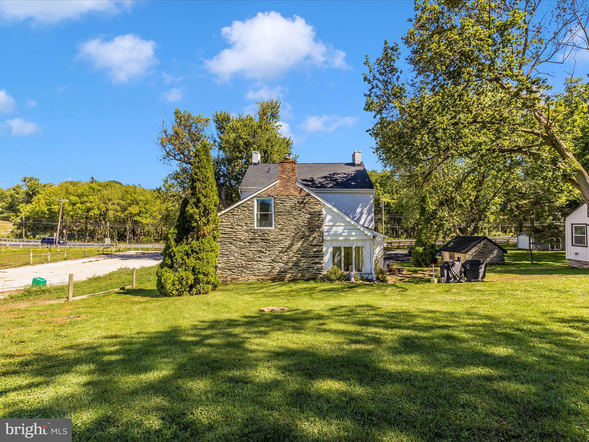 MIDDLETOWN - Residential