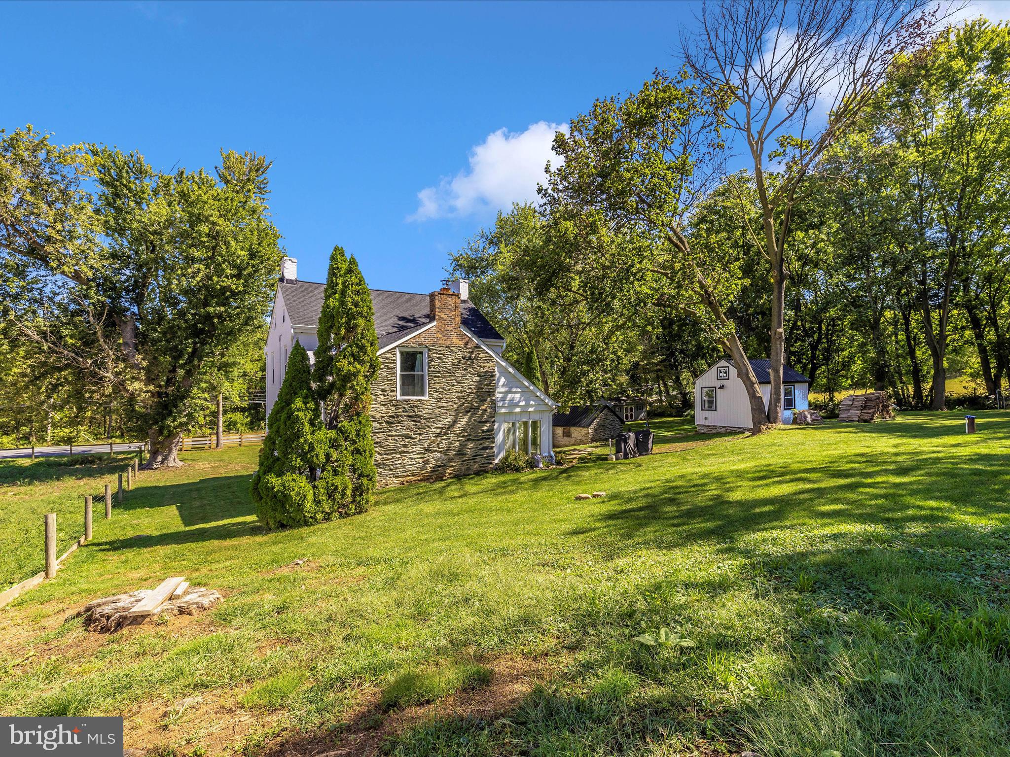 MIDDLETOWN - Residential