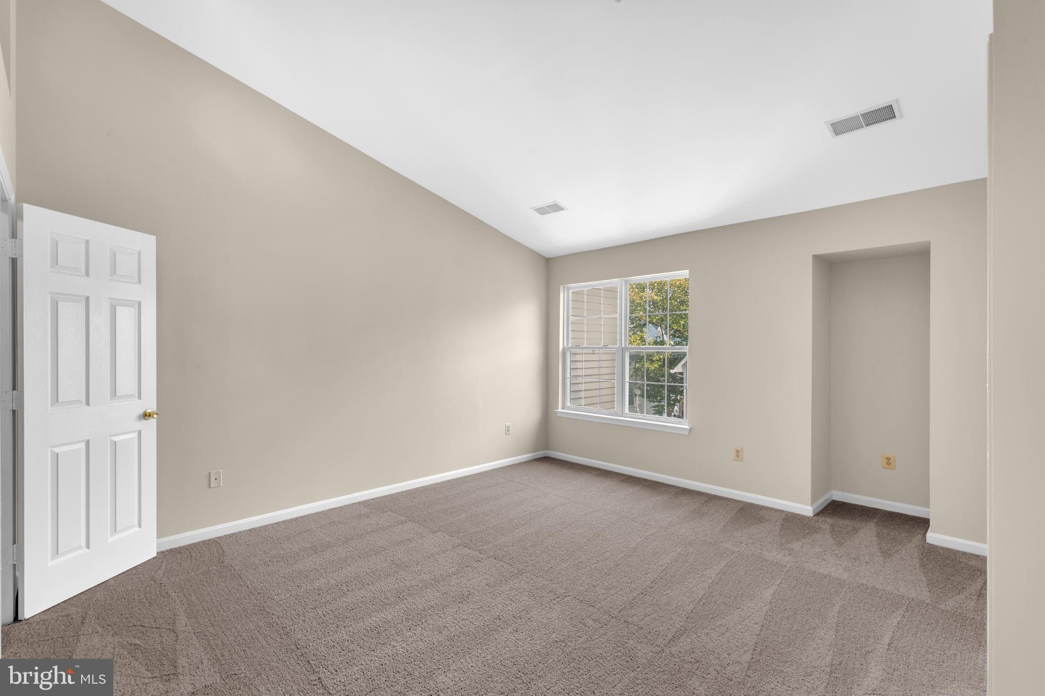 WOODVIEW VILLAGE WEST - Residential Lease