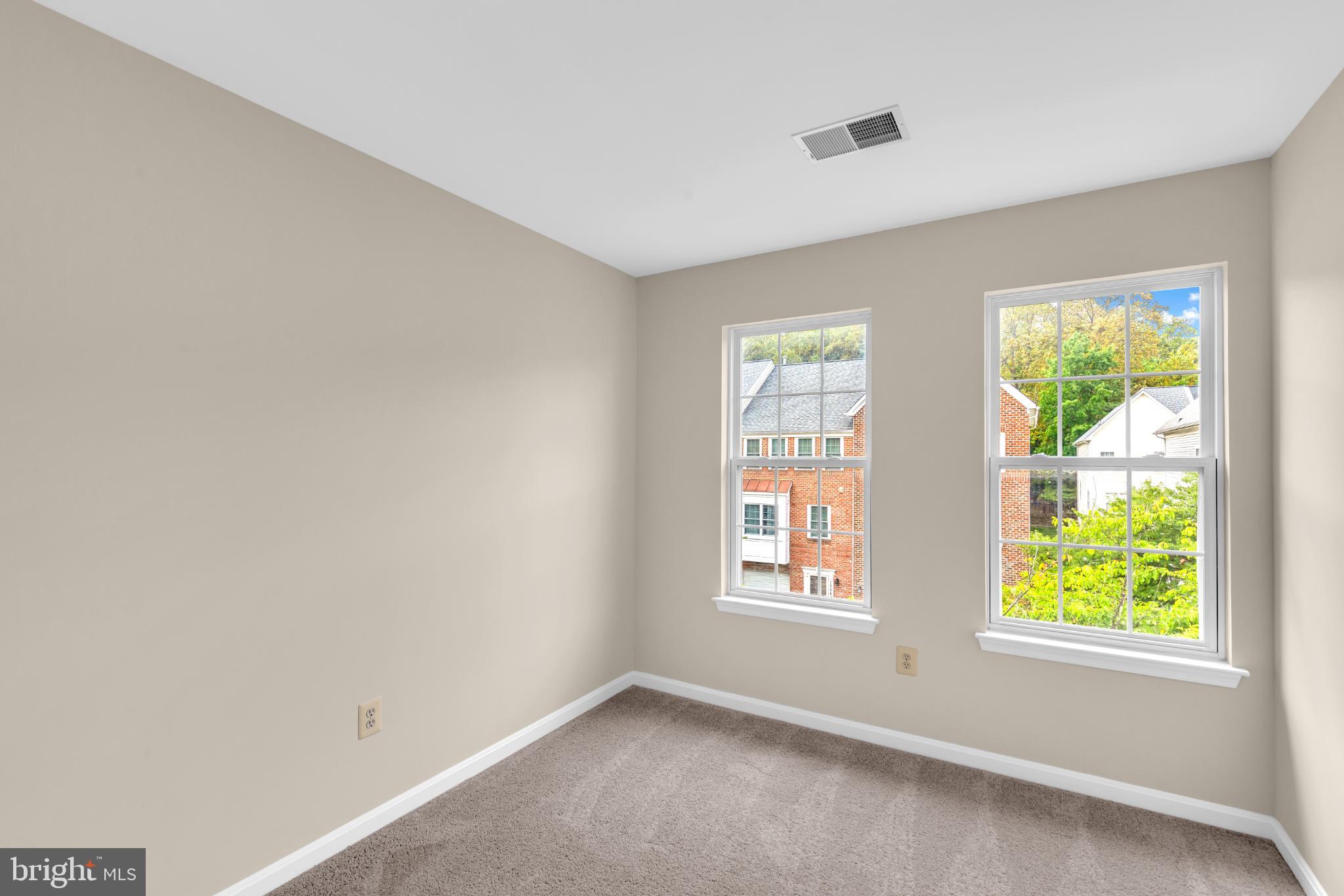 WOODVIEW VILLAGE WEST - Residential Lease