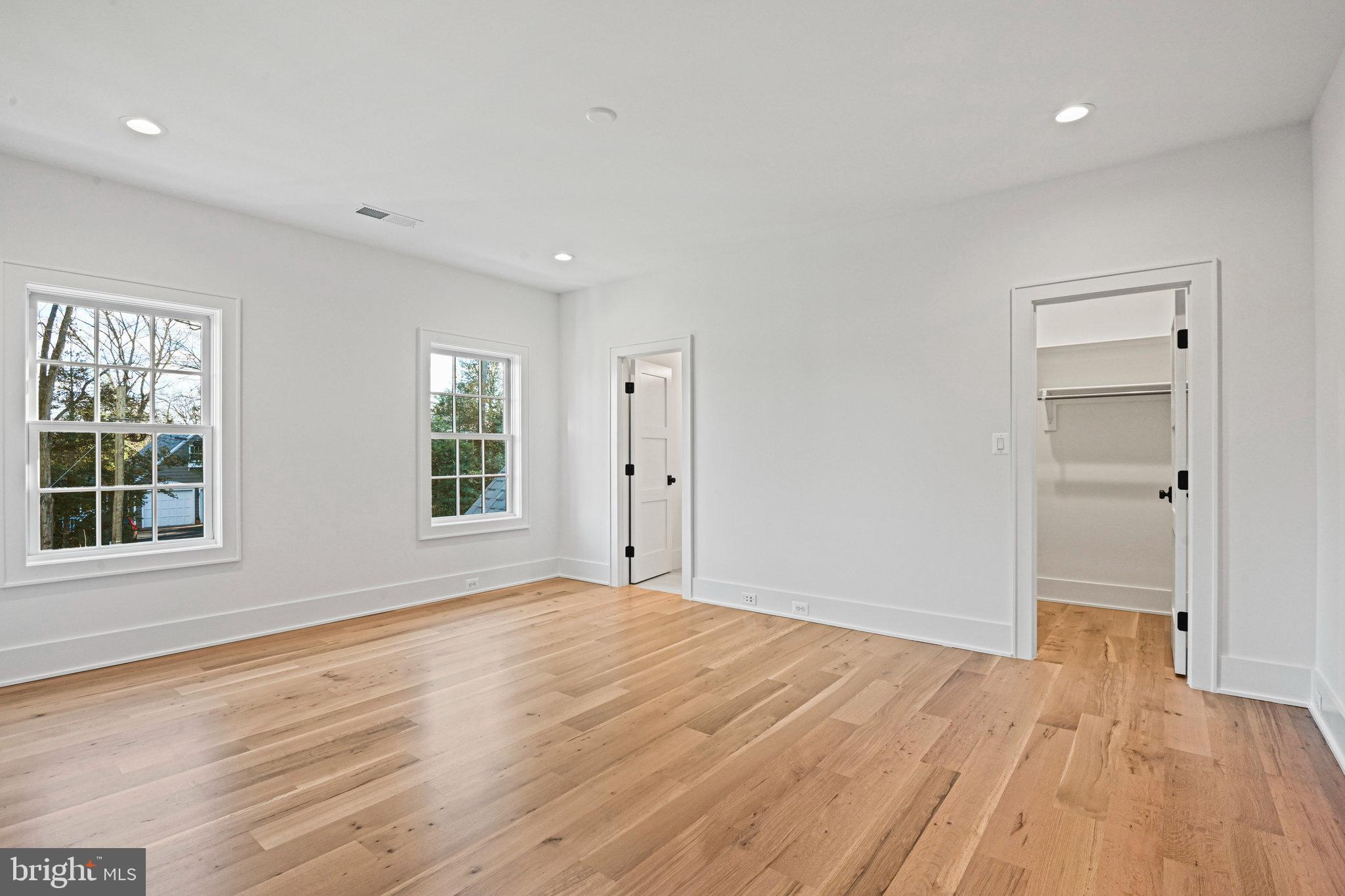 AYR HILL - Residential