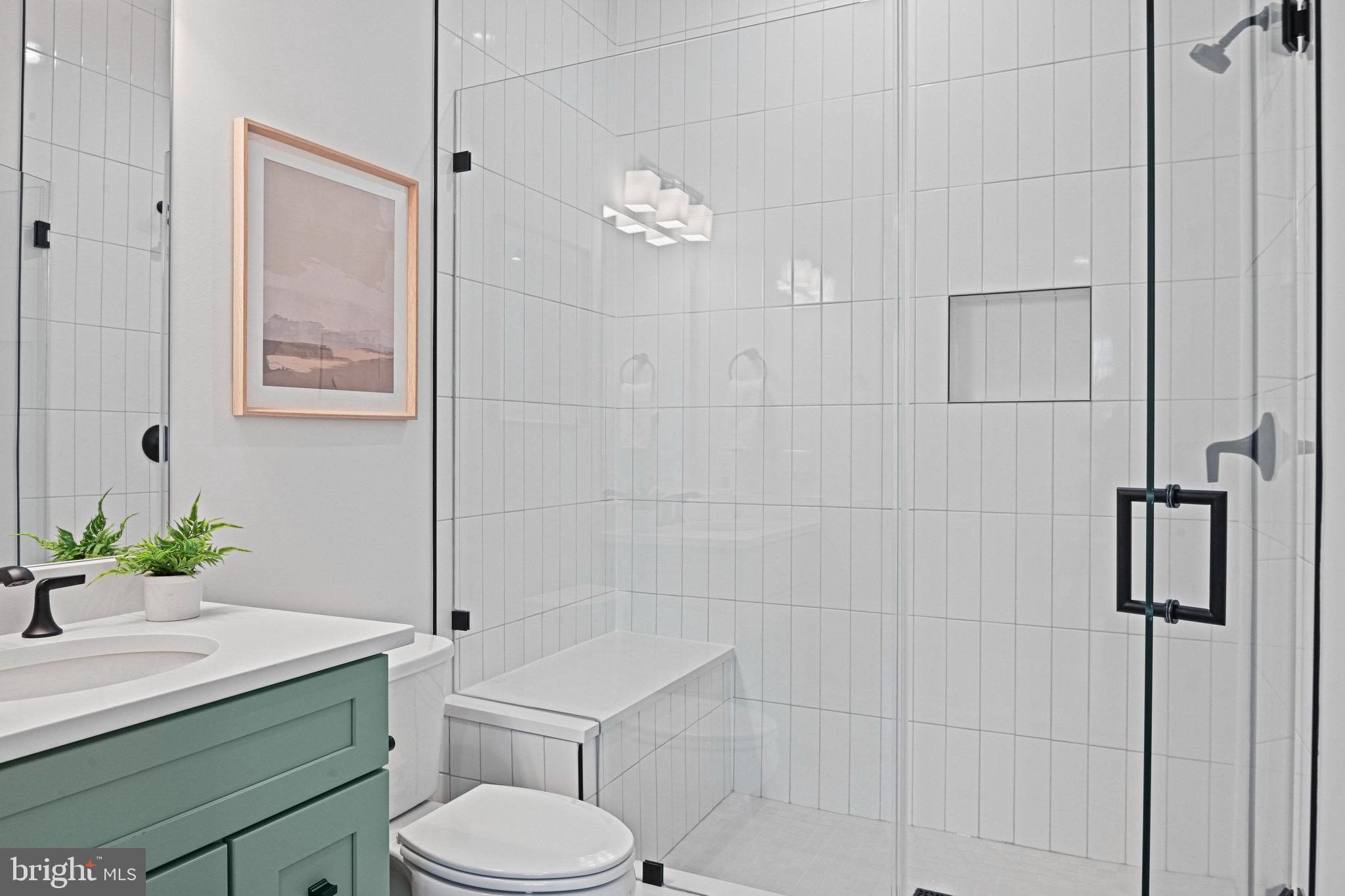 AYR HILL - Residential