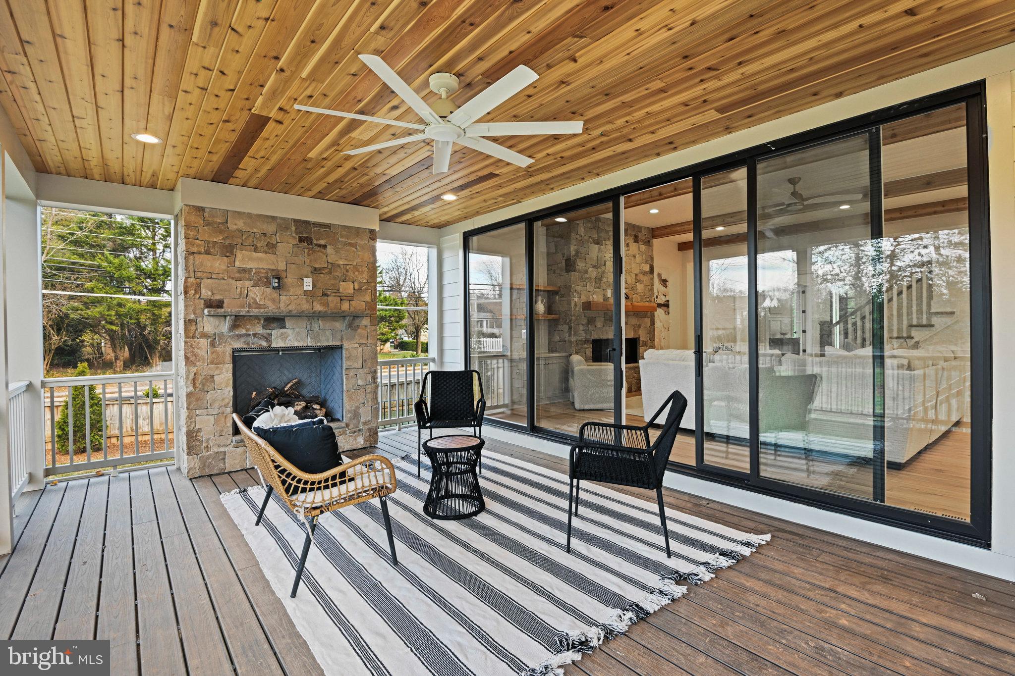 AYR HILL - Residential