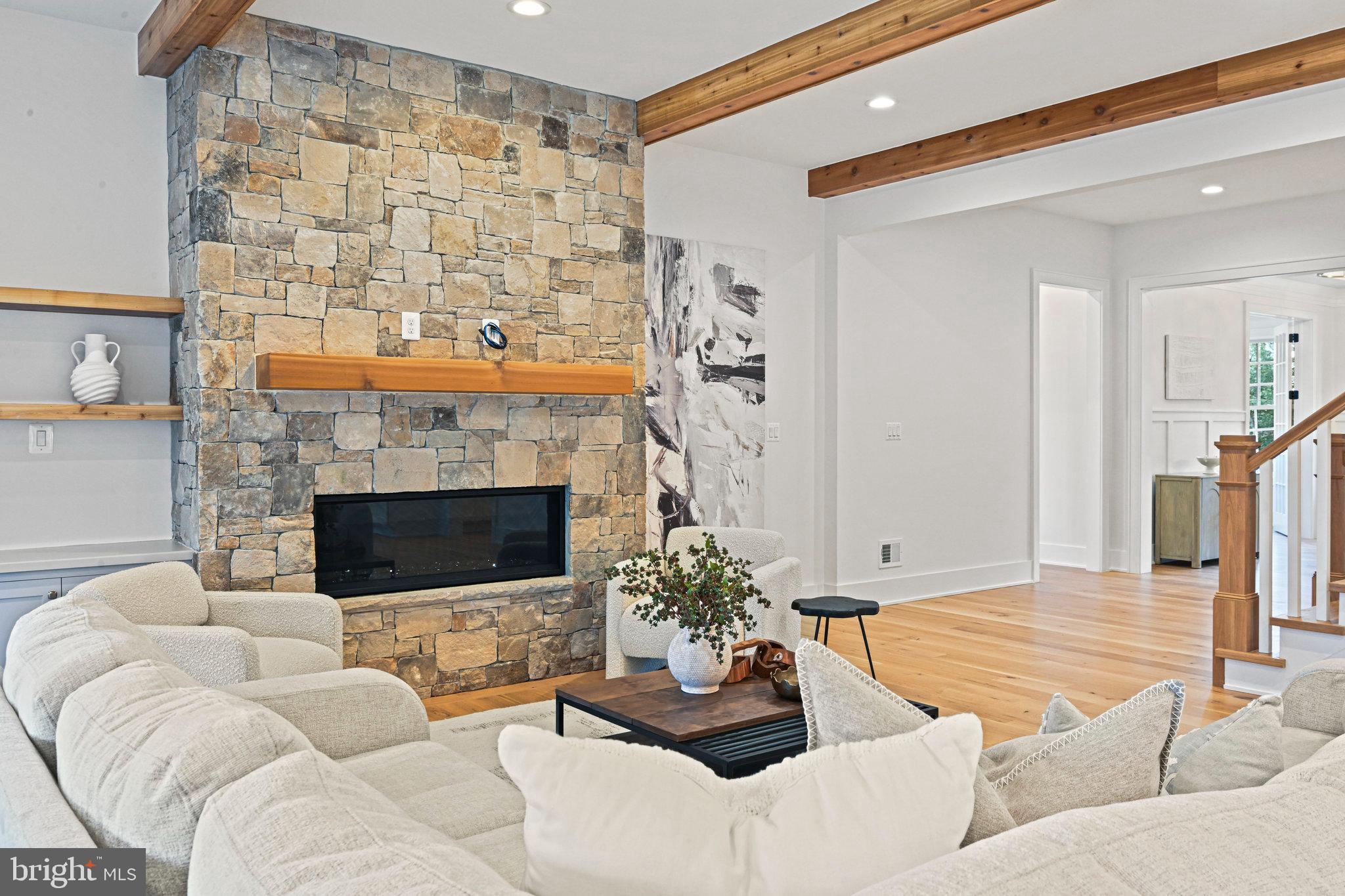 AYR HILL - Residential