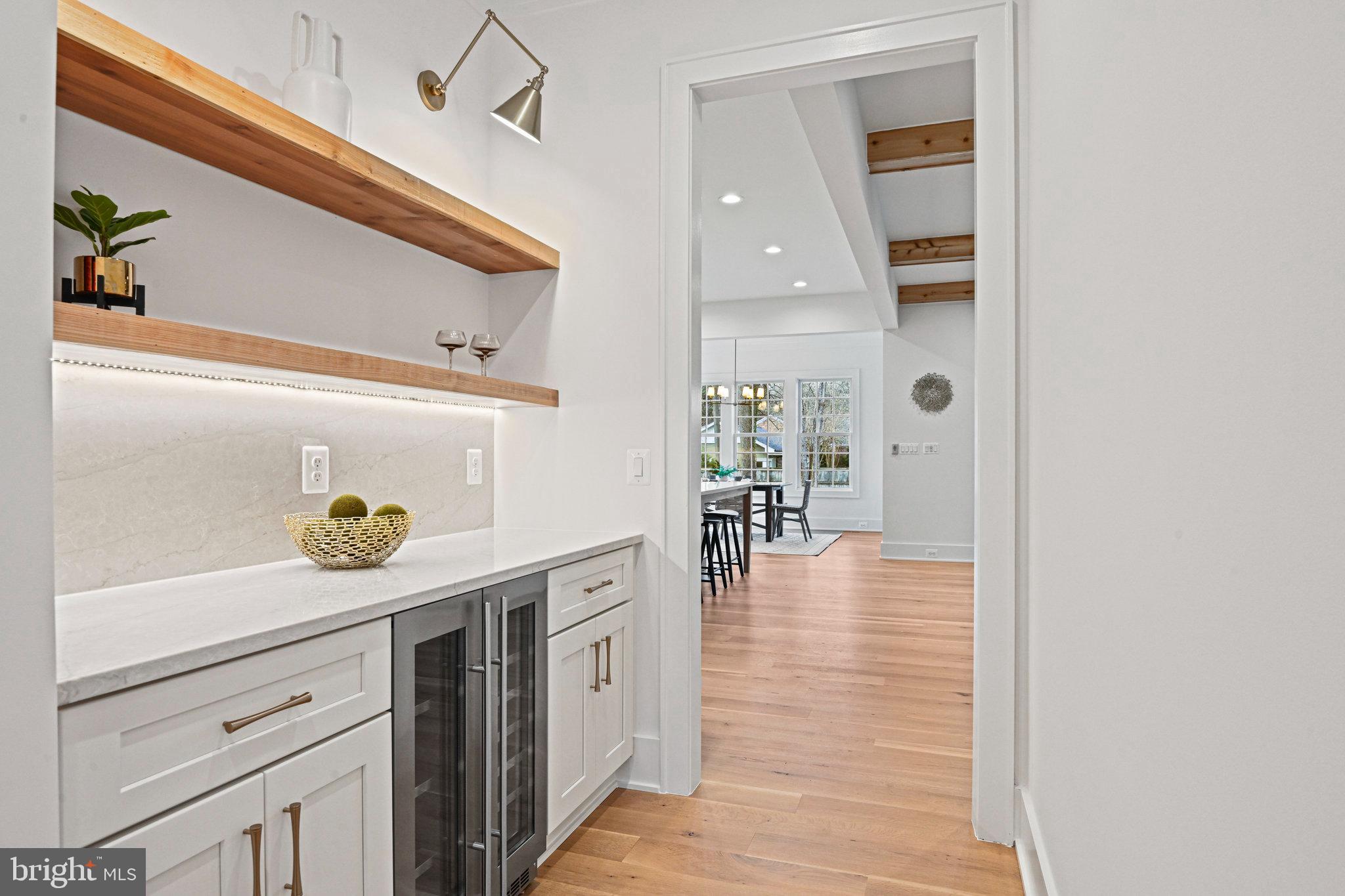 AYR HILL - Residential