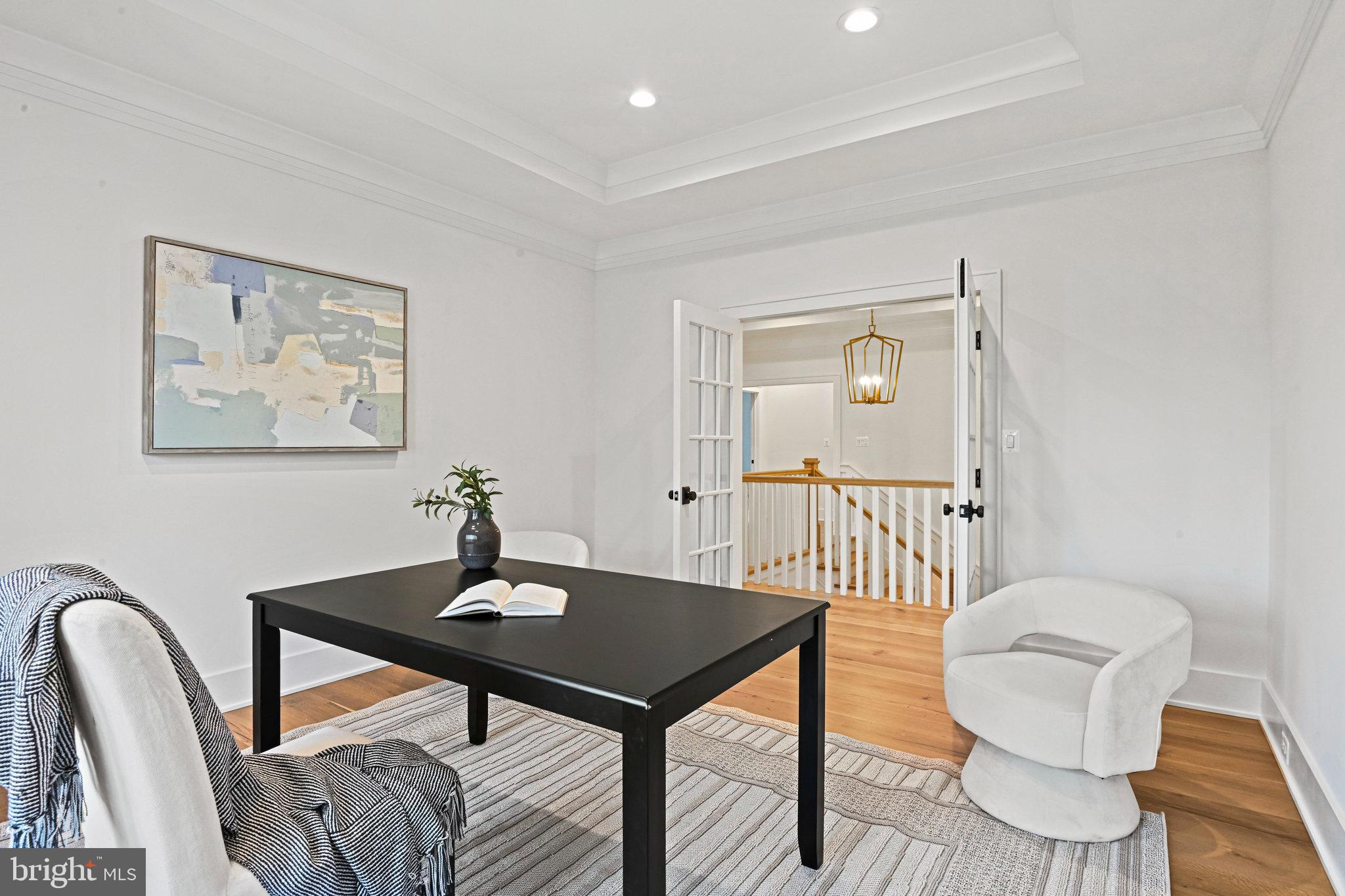 AYR HILL - Residential