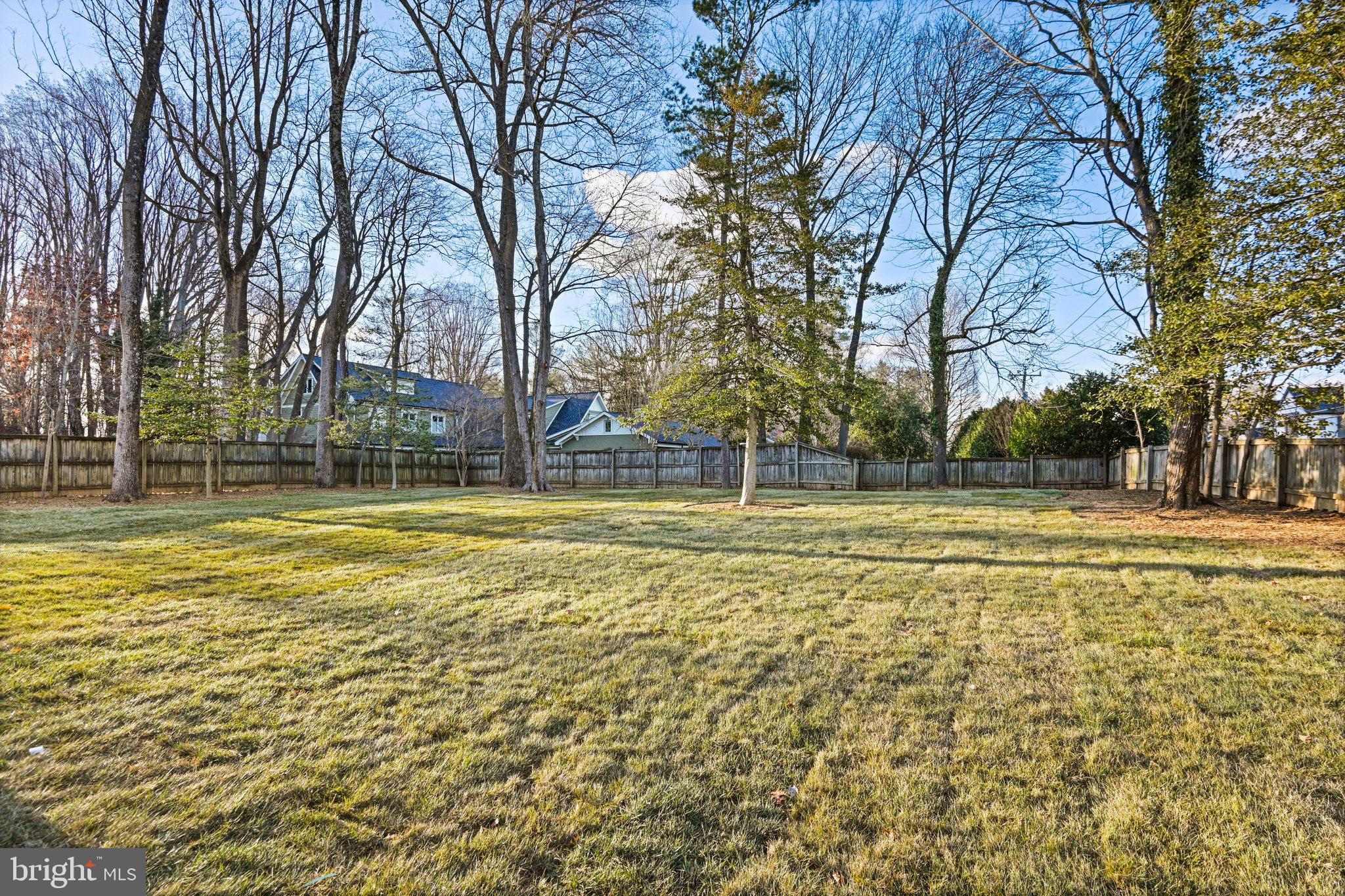 AYR HILL - Residential