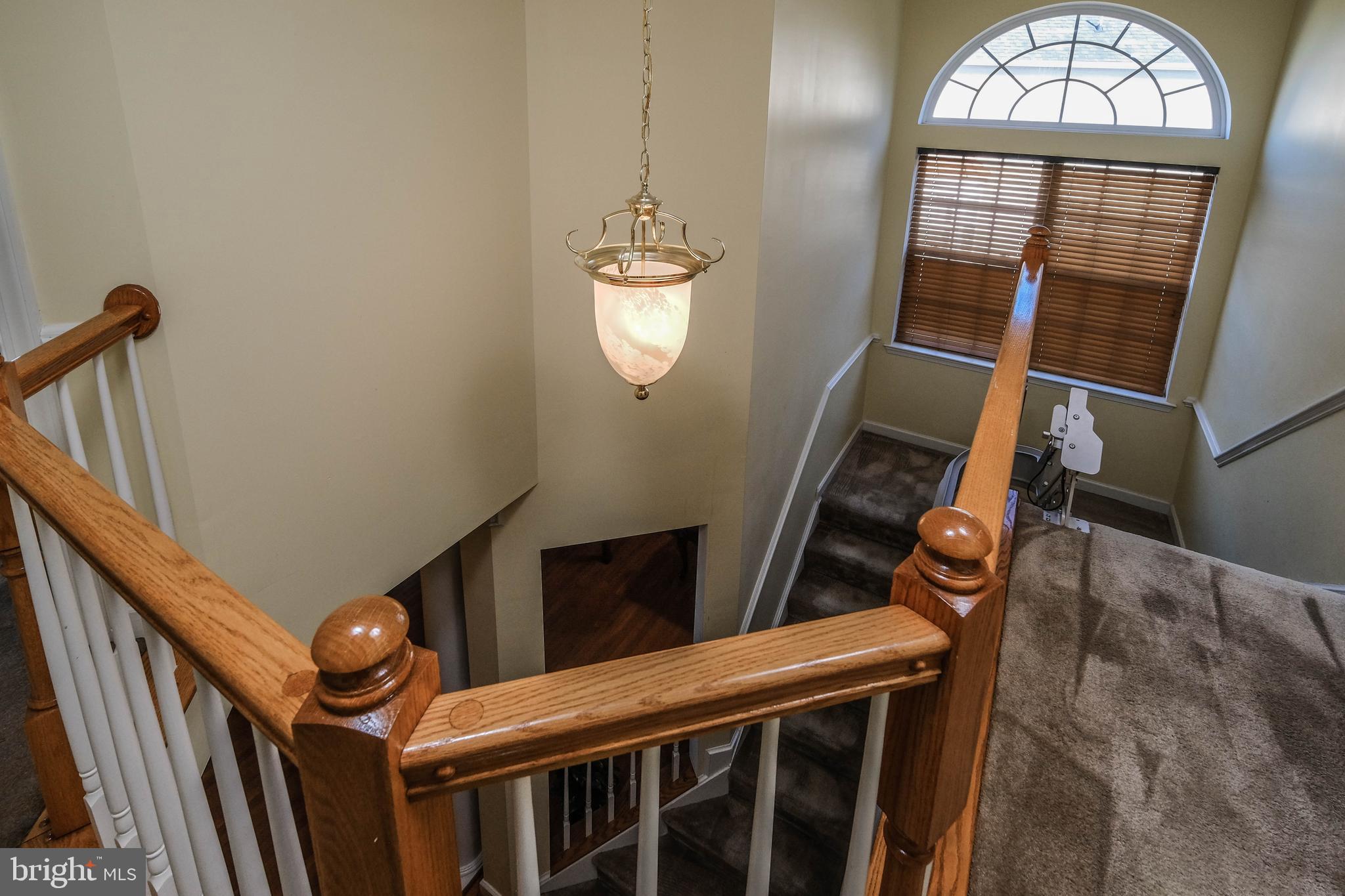 VILLAGE OF WASHINGTON TRAIL - Residential