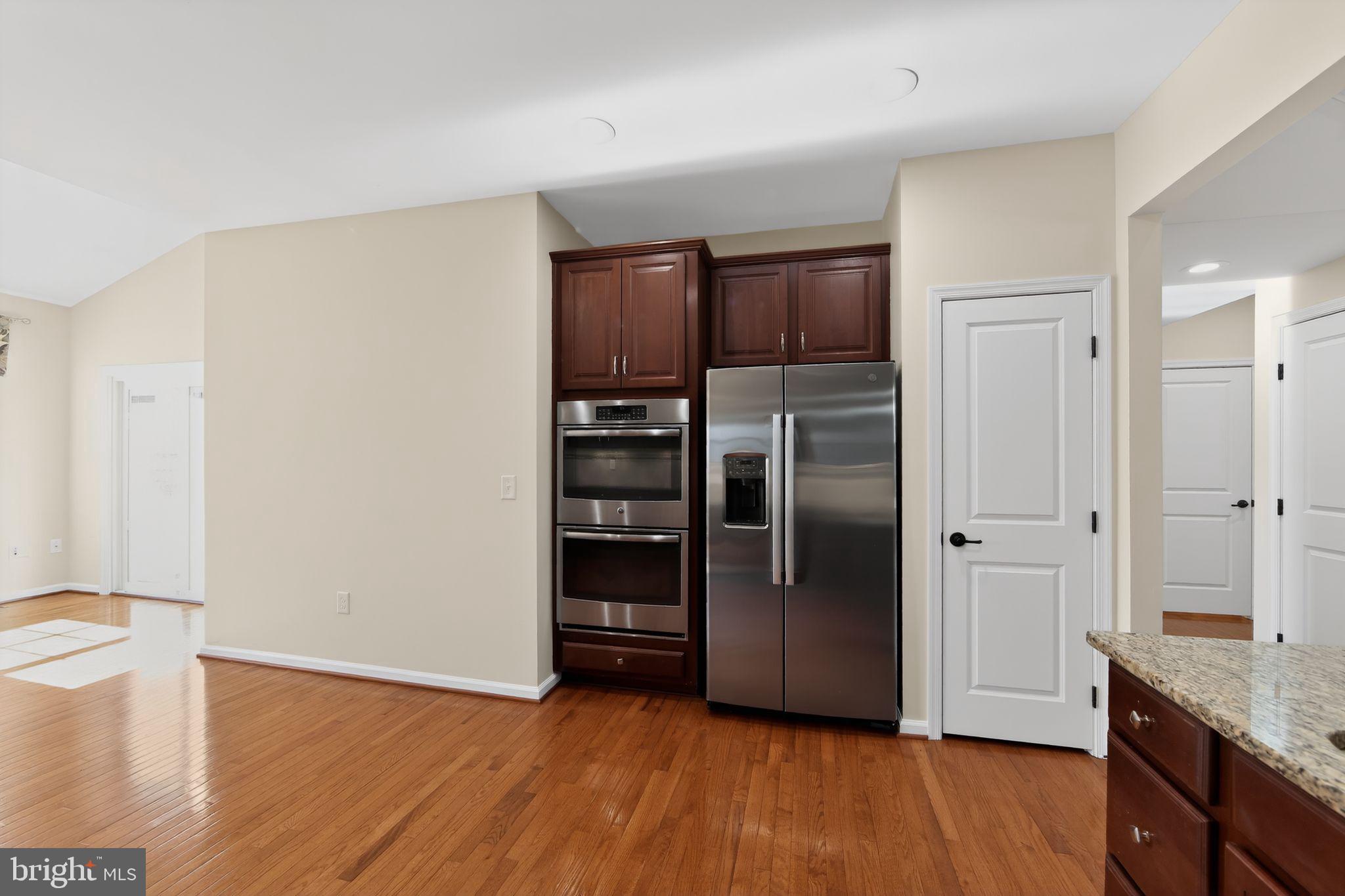 STONY CREEK FARMS - Residential