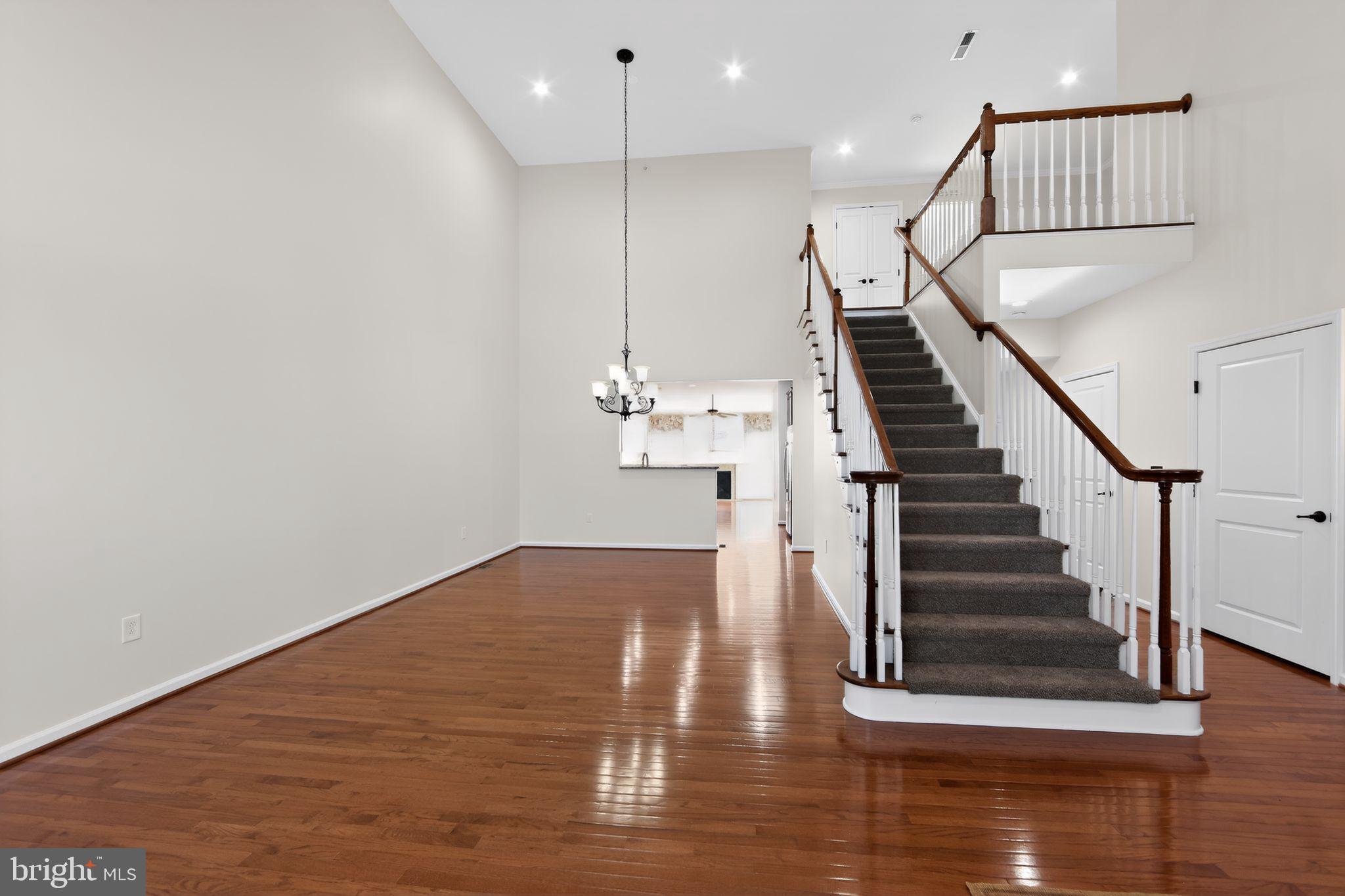 STONY CREEK FARMS - Residential