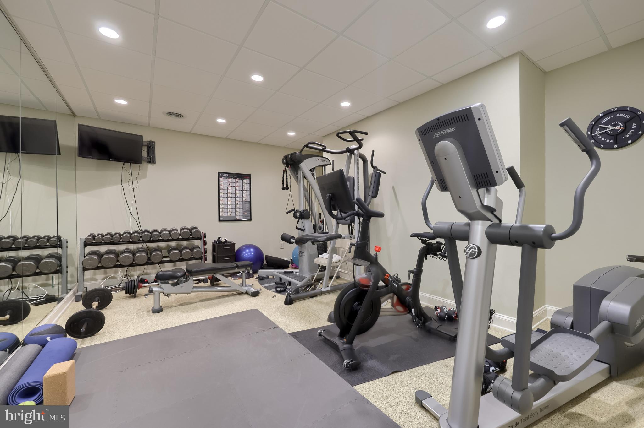 BENT CREEK COUNTRY CLUB - Residential