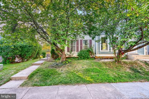 18425 HONEYLOCUST CIRCLE GAITHERSBURG MD 20879