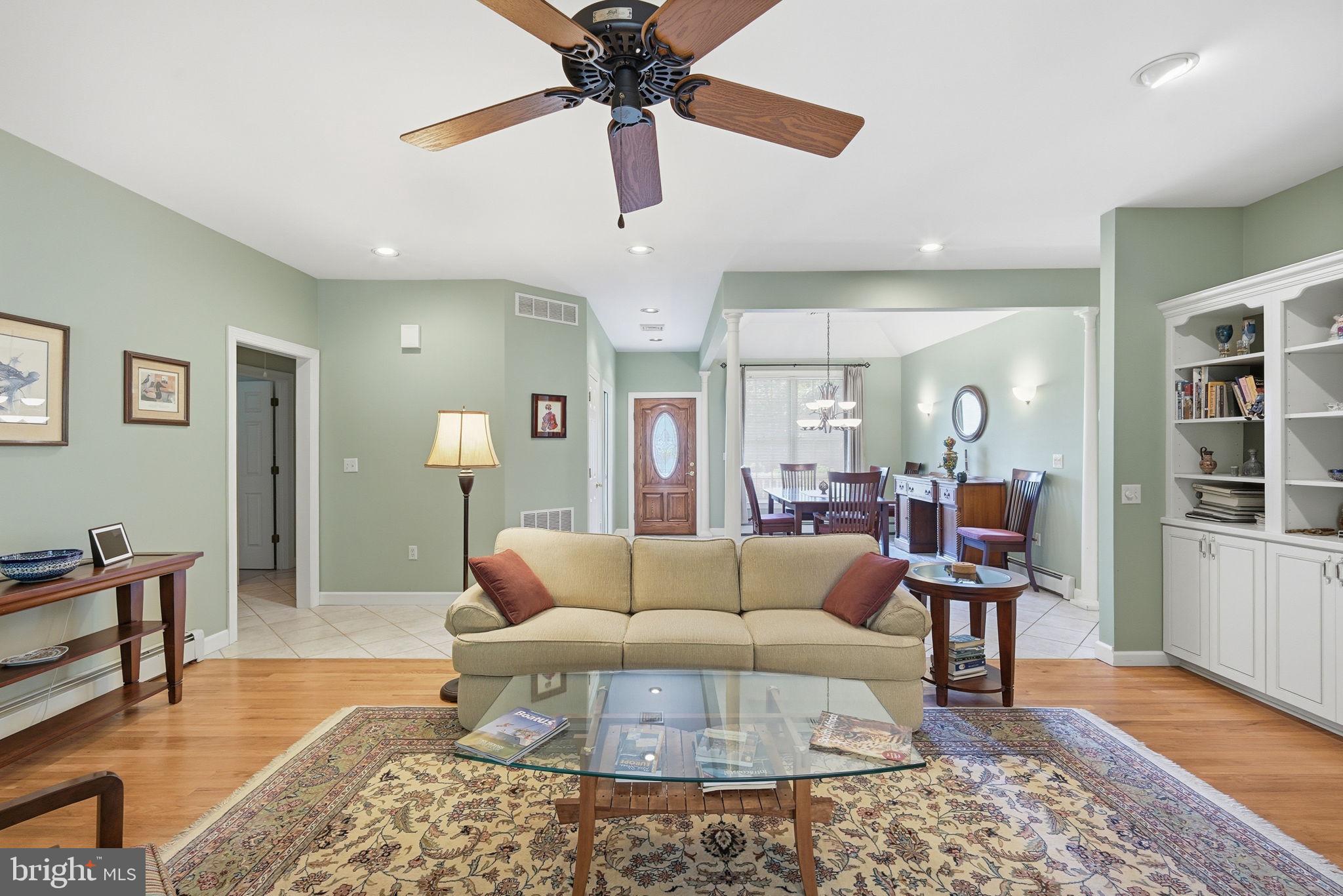 12200 AZALEA COURT