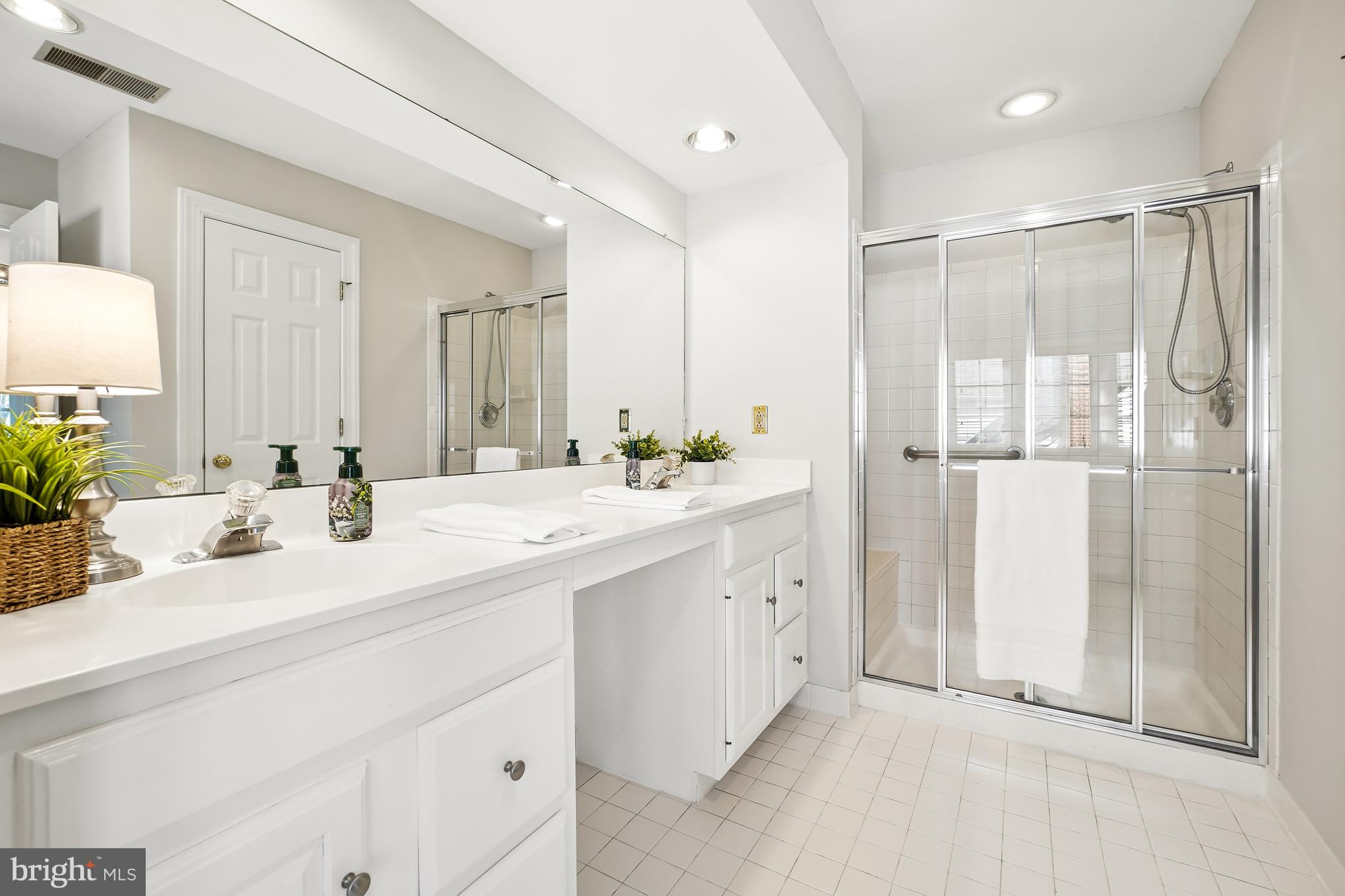 WELLINGTON - Residential