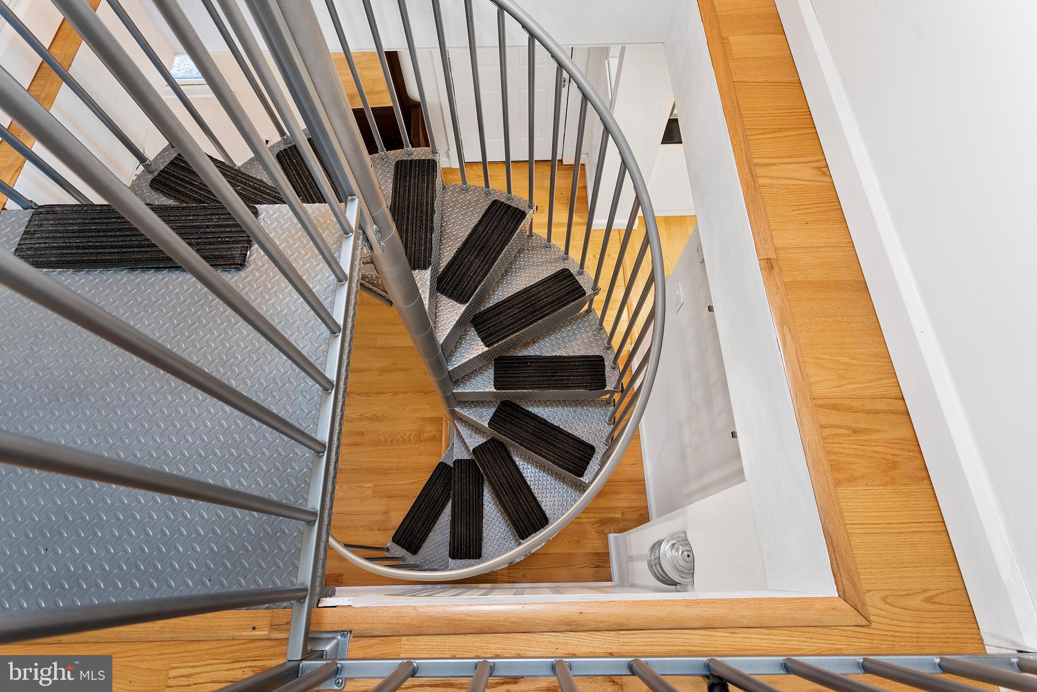 CHESAPEAKE LANDING - Residential