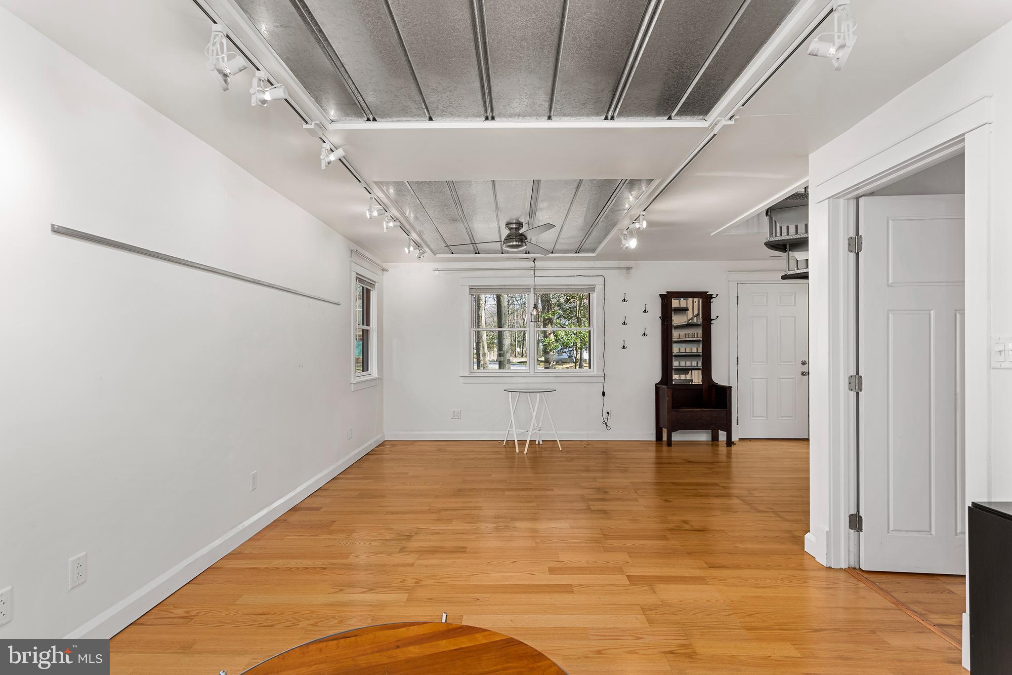 CHESAPEAKE LANDING - Residential