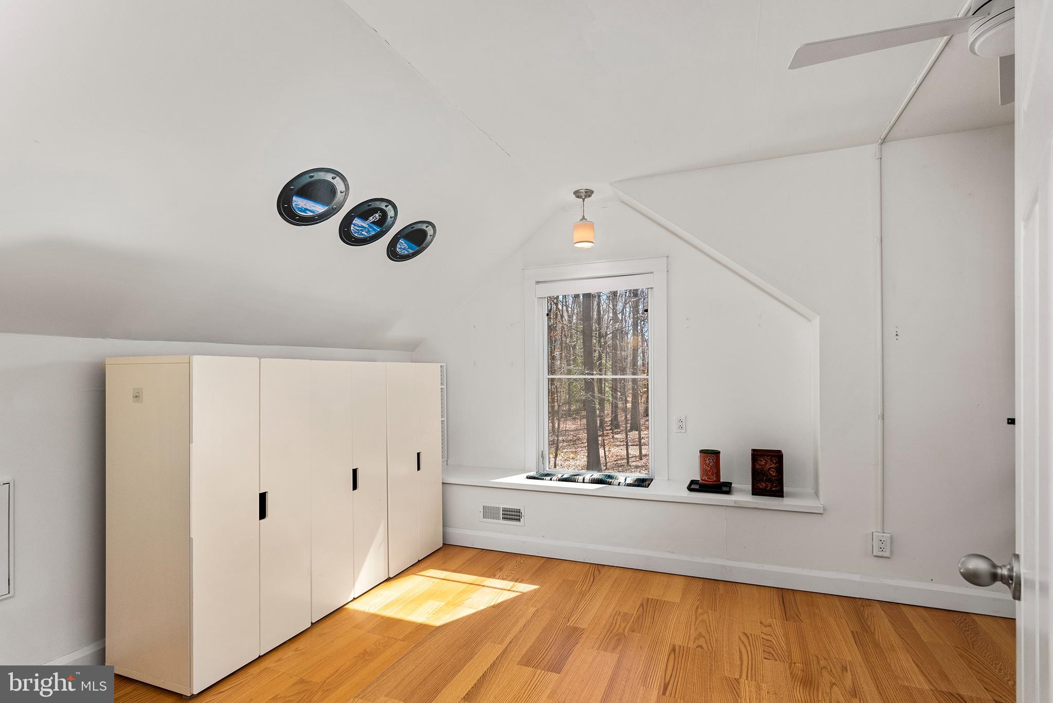 CHESAPEAKE LANDING - Residential