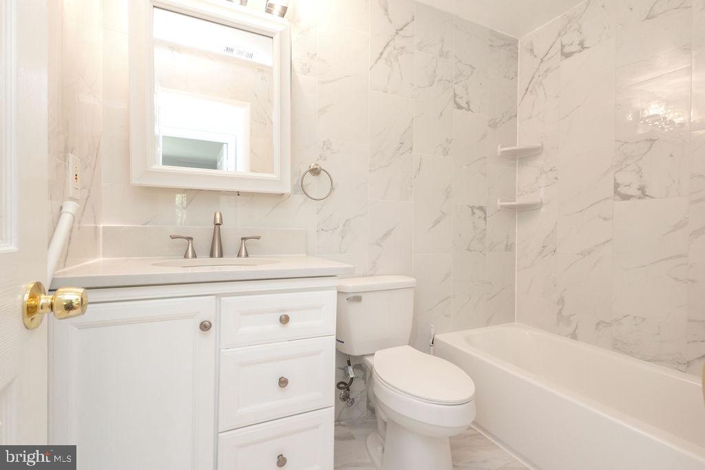 SPRINGFIELD GREEN - Residential