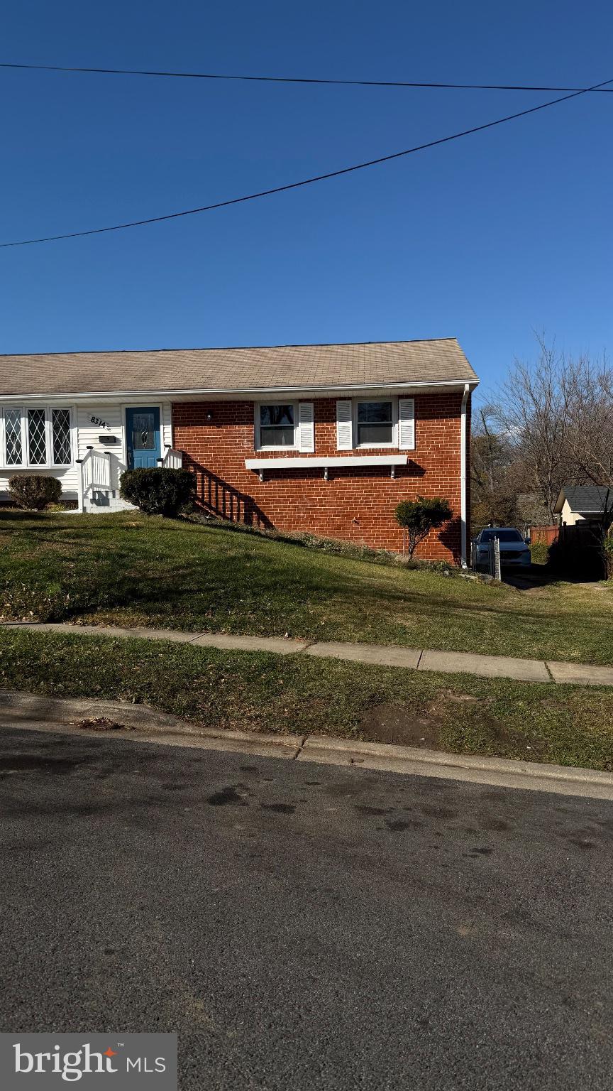 8314 NICHOLSON STREET