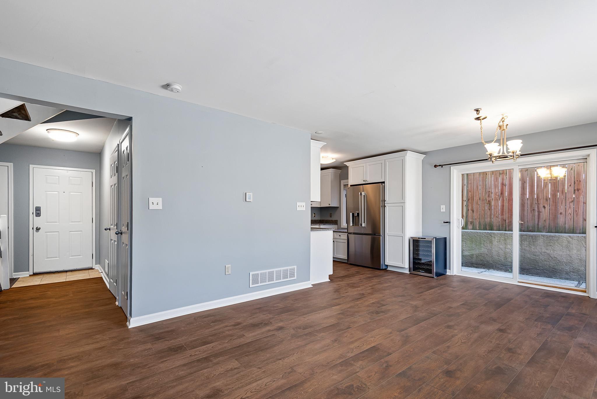 1306 RIVERVIEW AVENUE 3