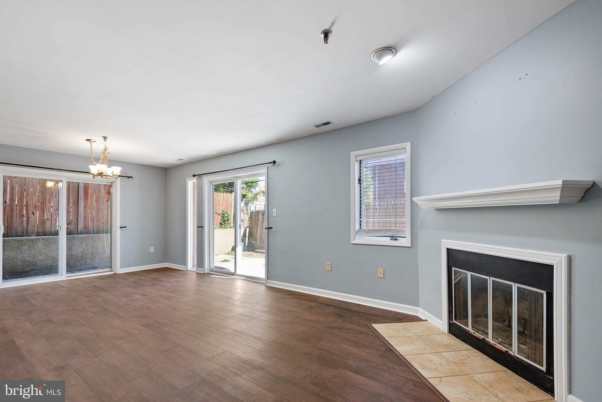 1306 RIVERVIEW AVENUE 3