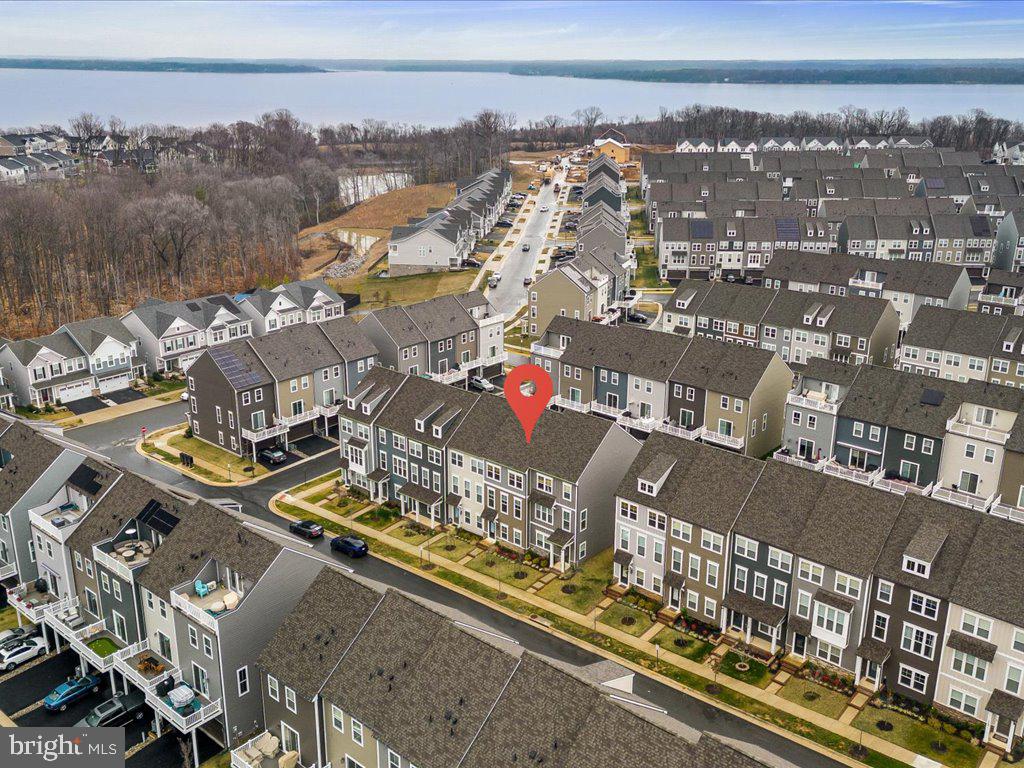 POTOMAC SHORES - Residential Lease