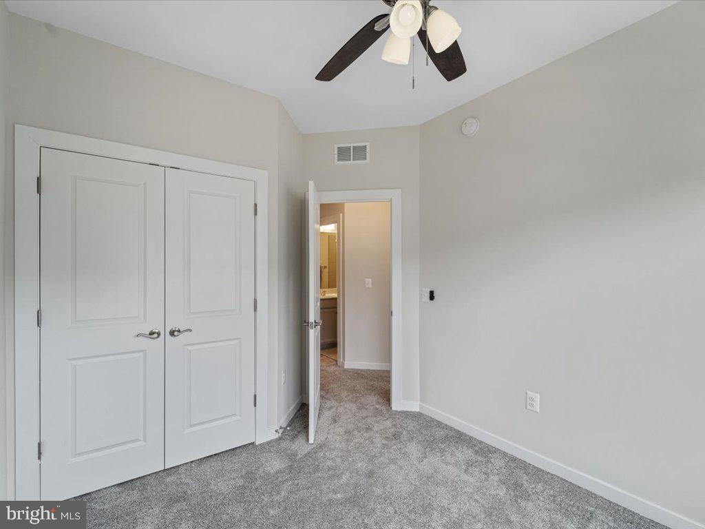 POTOMAC SHORES - Residential Lease