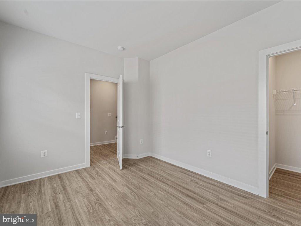 POTOMAC SHORES - Residential Lease