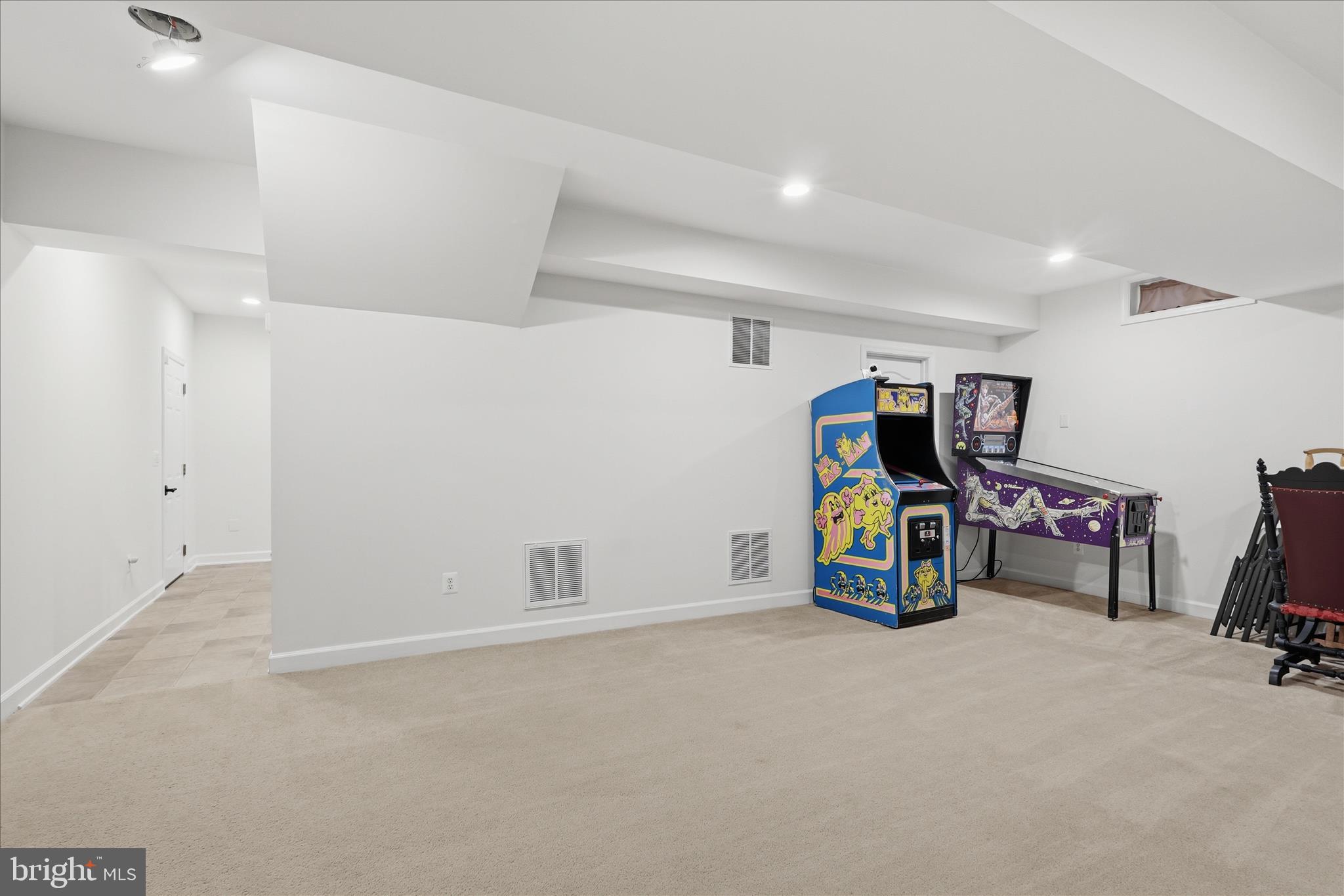 DAVIS ESTATES - Residential