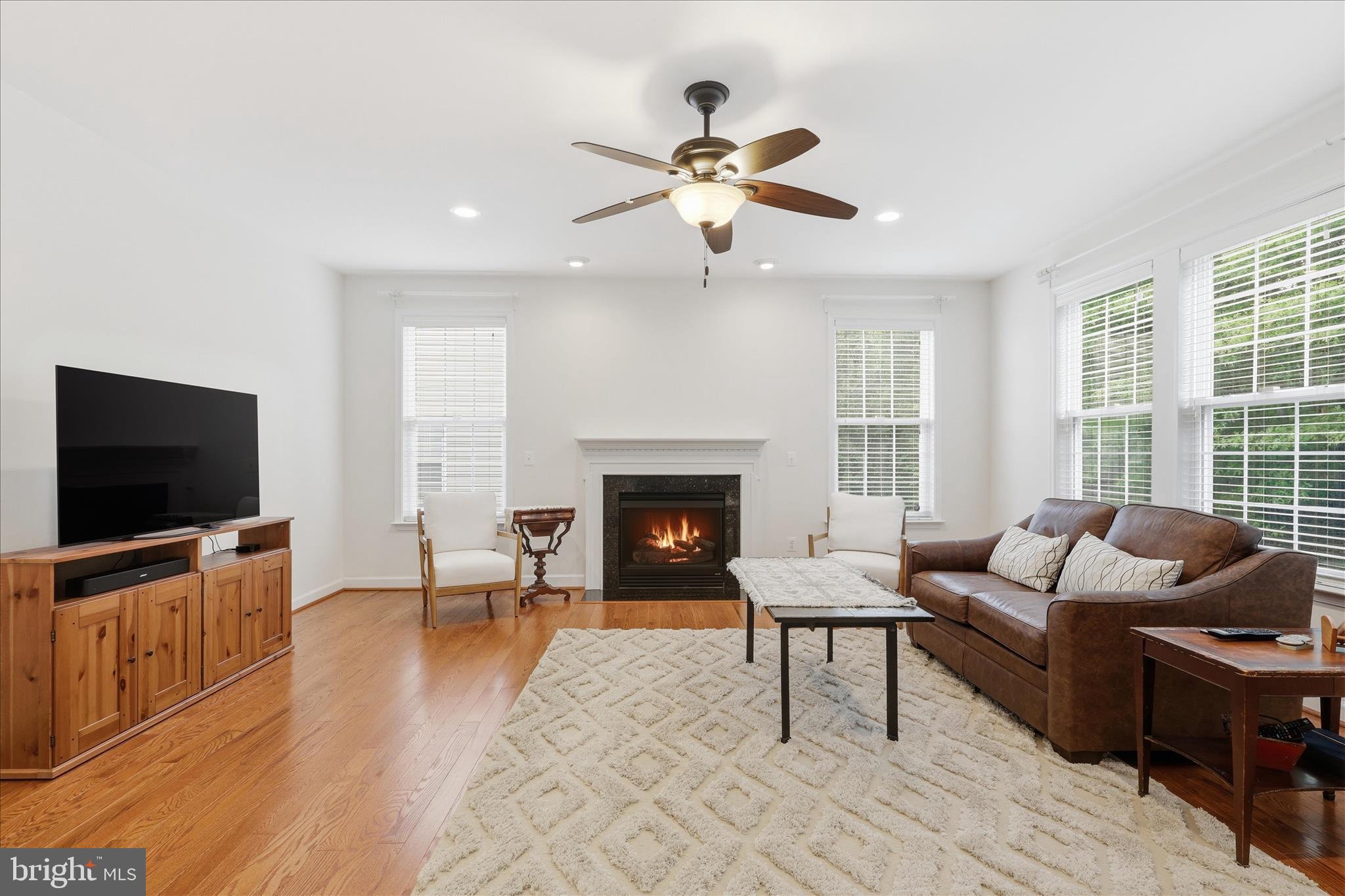 DAVIS ESTATES - Residential