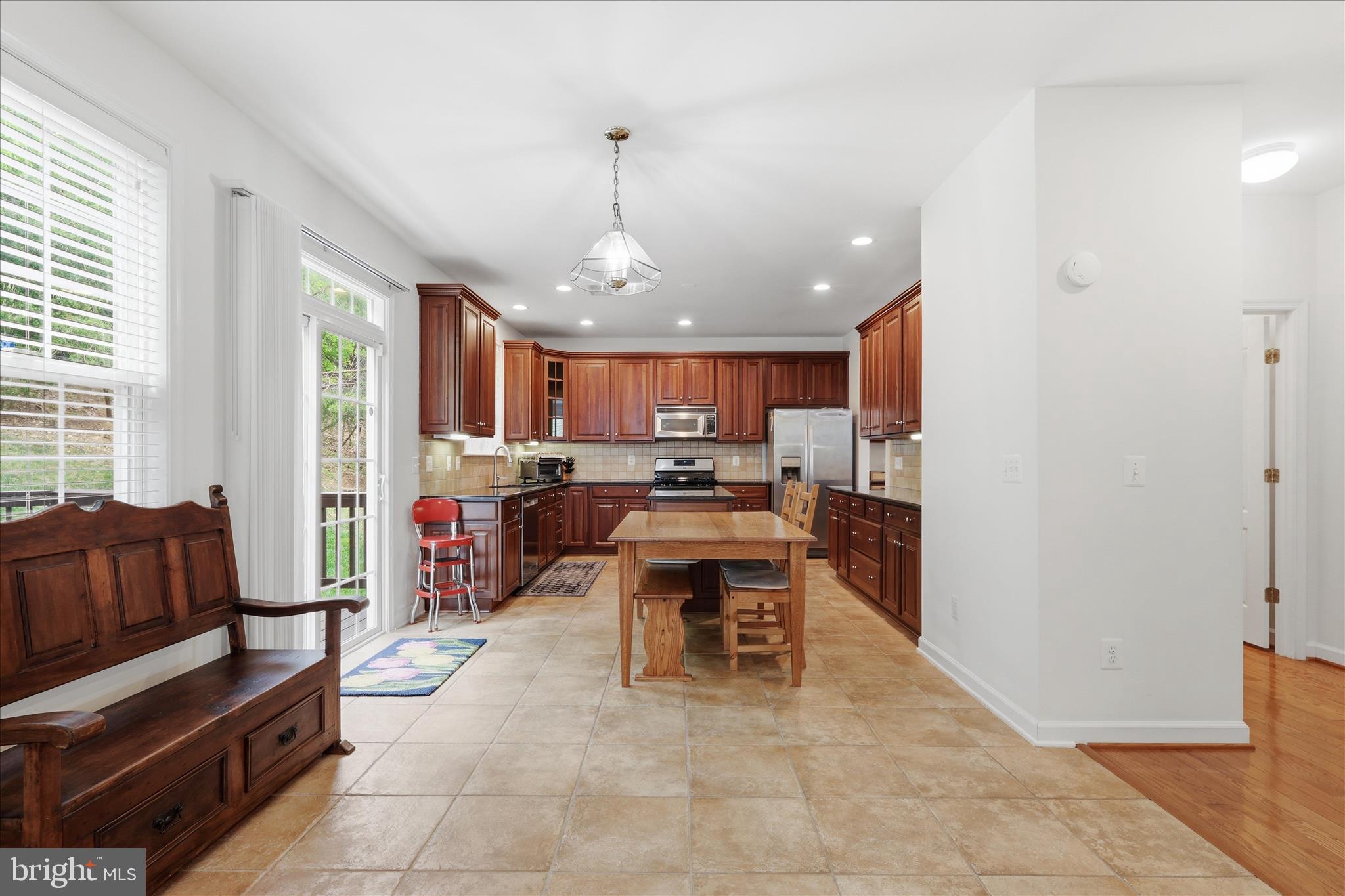DAVIS ESTATES - Residential