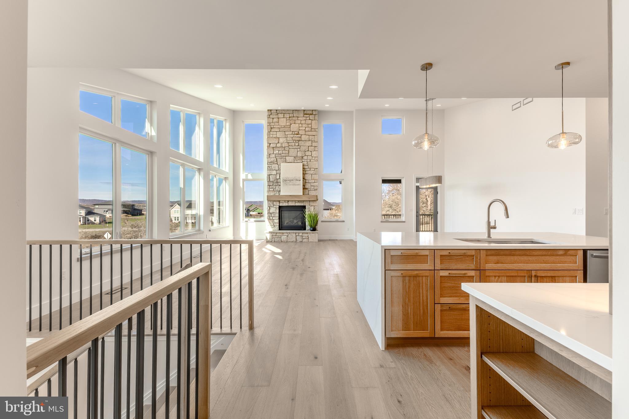 WINFIELD HEIGHTS - Residential