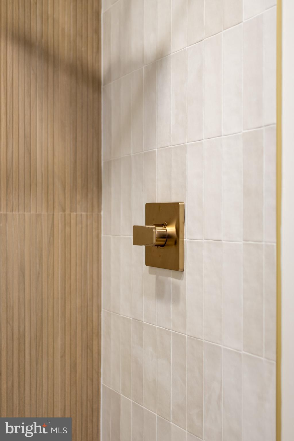 WINFIELD HEIGHTS - Residential