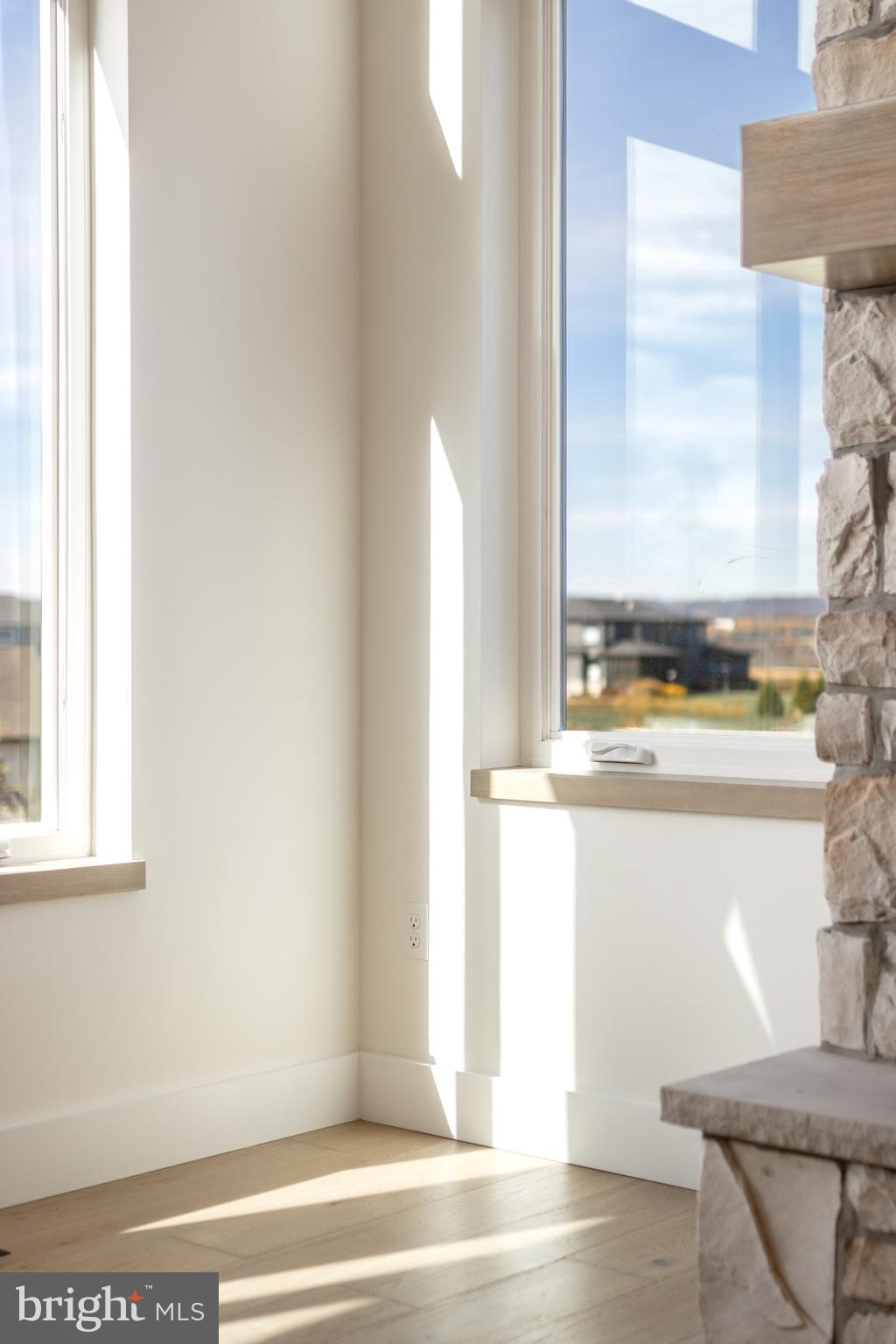 WINFIELD HEIGHTS - Residential