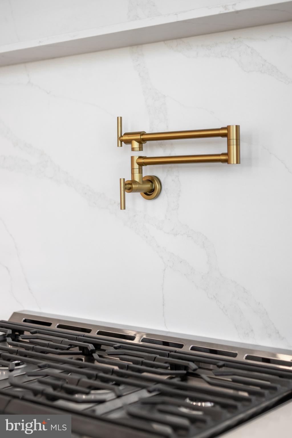 WINFIELD HEIGHTS - Residential