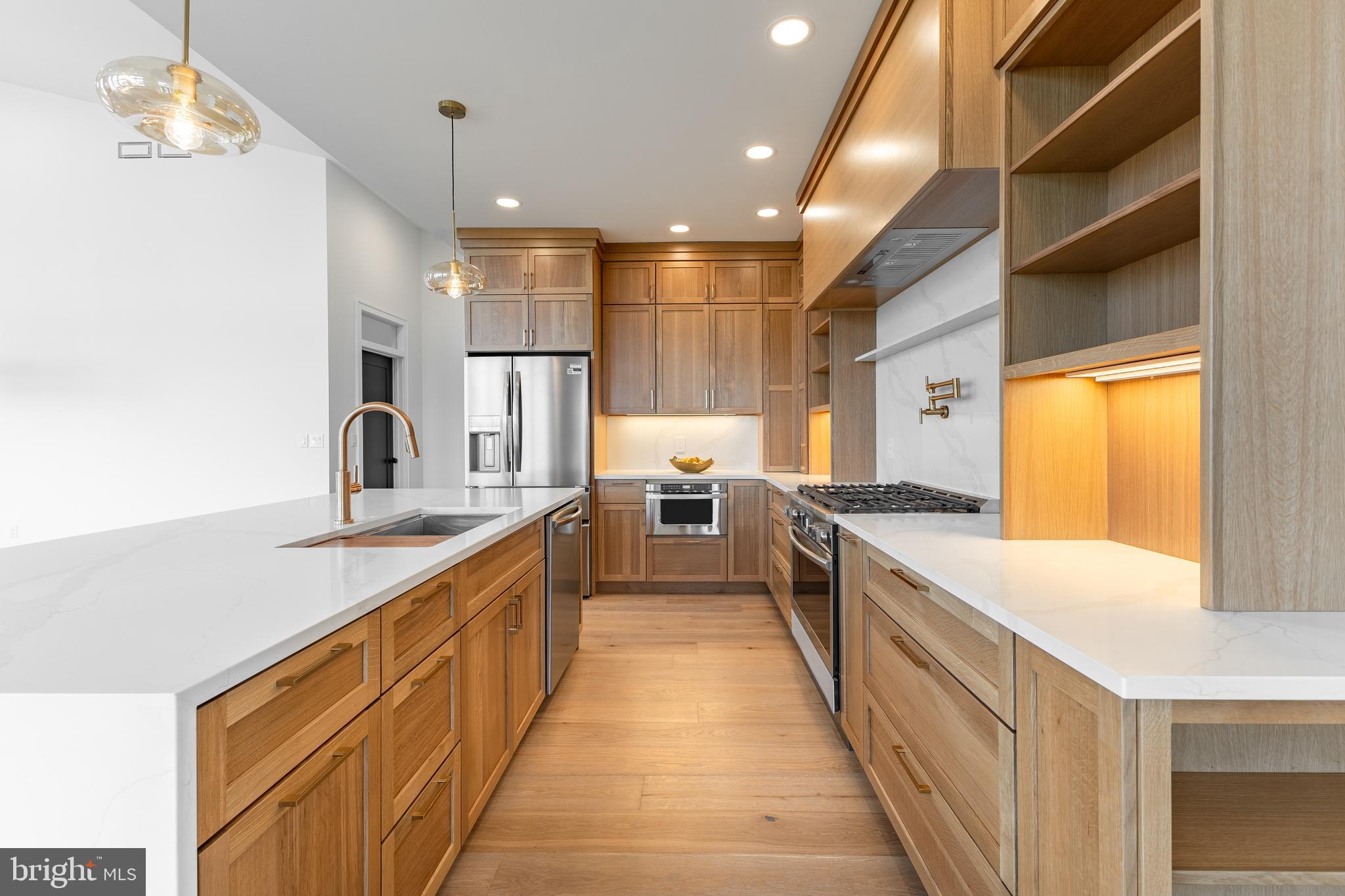 WINFIELD HEIGHTS - Residential