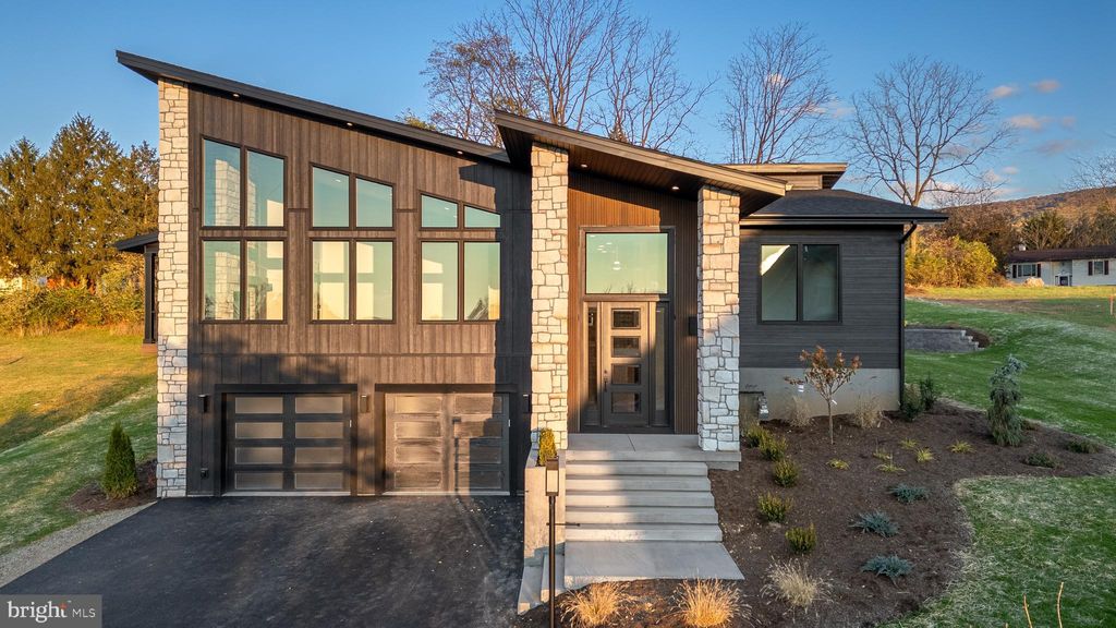 Photo of 315 Farmhill Drive, STATE COLLEGE, PA 16801 (MLS # PACE2516820)