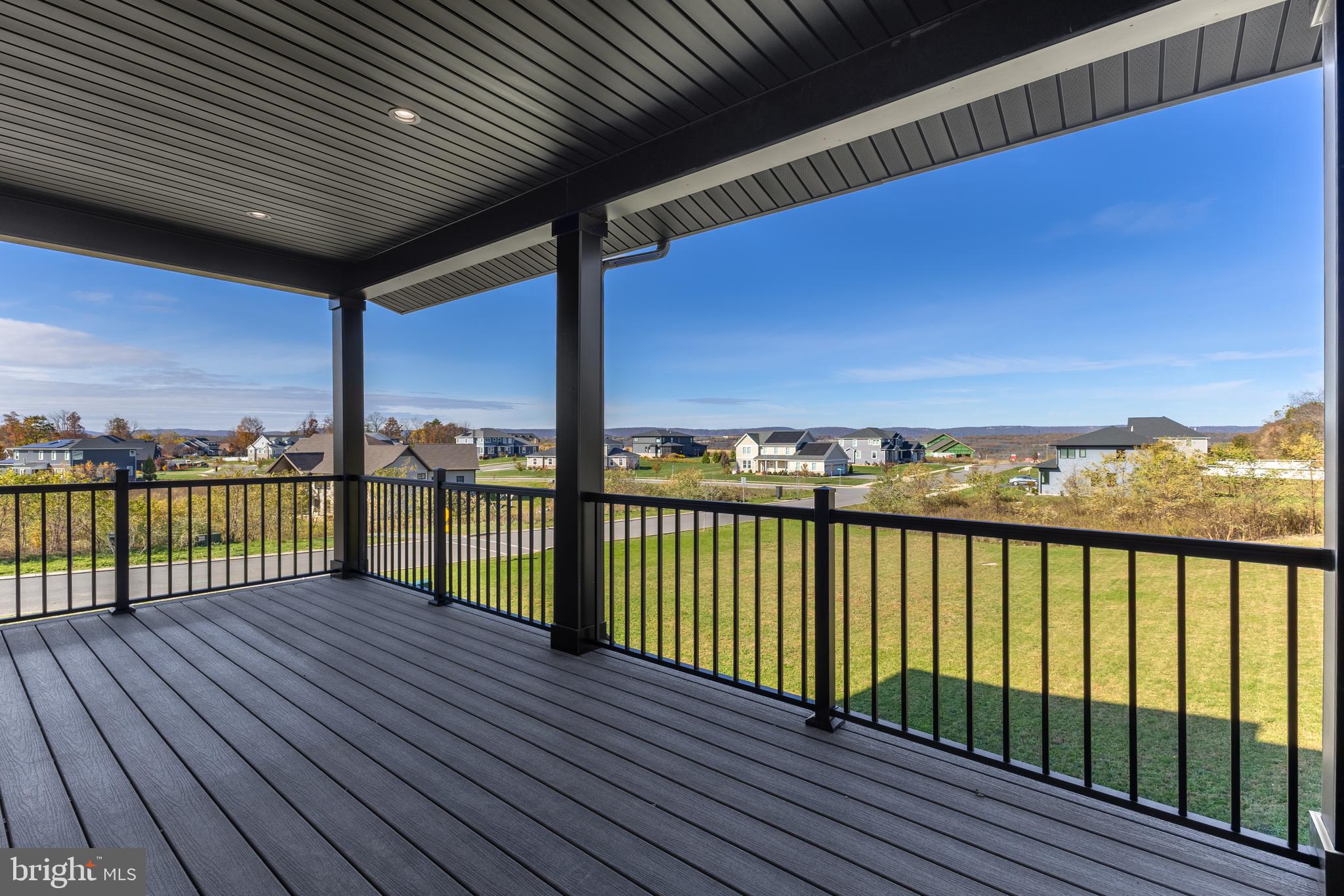 WINFIELD HEIGHTS - Residential