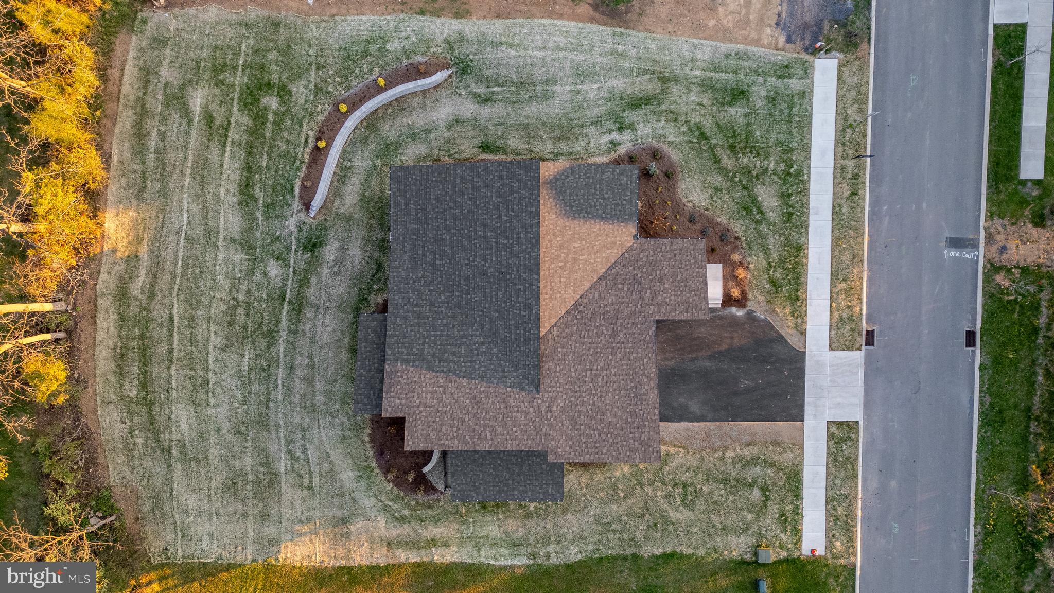 WINFIELD HEIGHTS - Residential