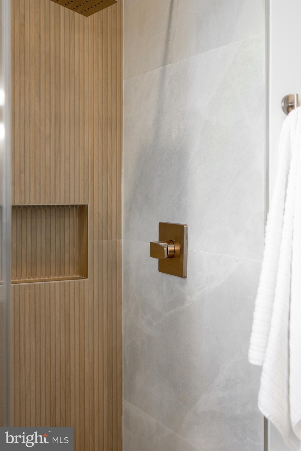 WINFIELD HEIGHTS - Residential