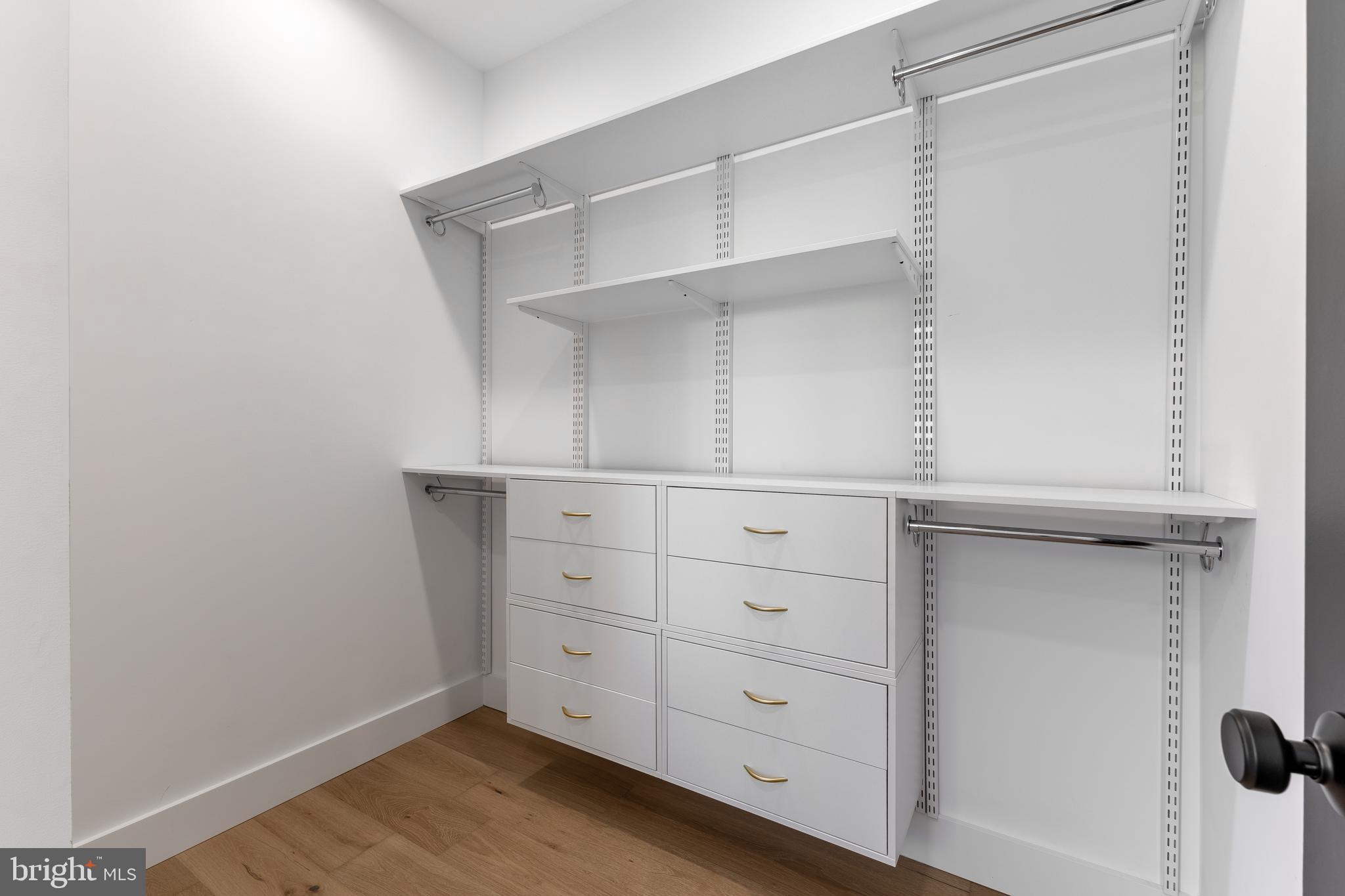 WINFIELD HEIGHTS - Residential