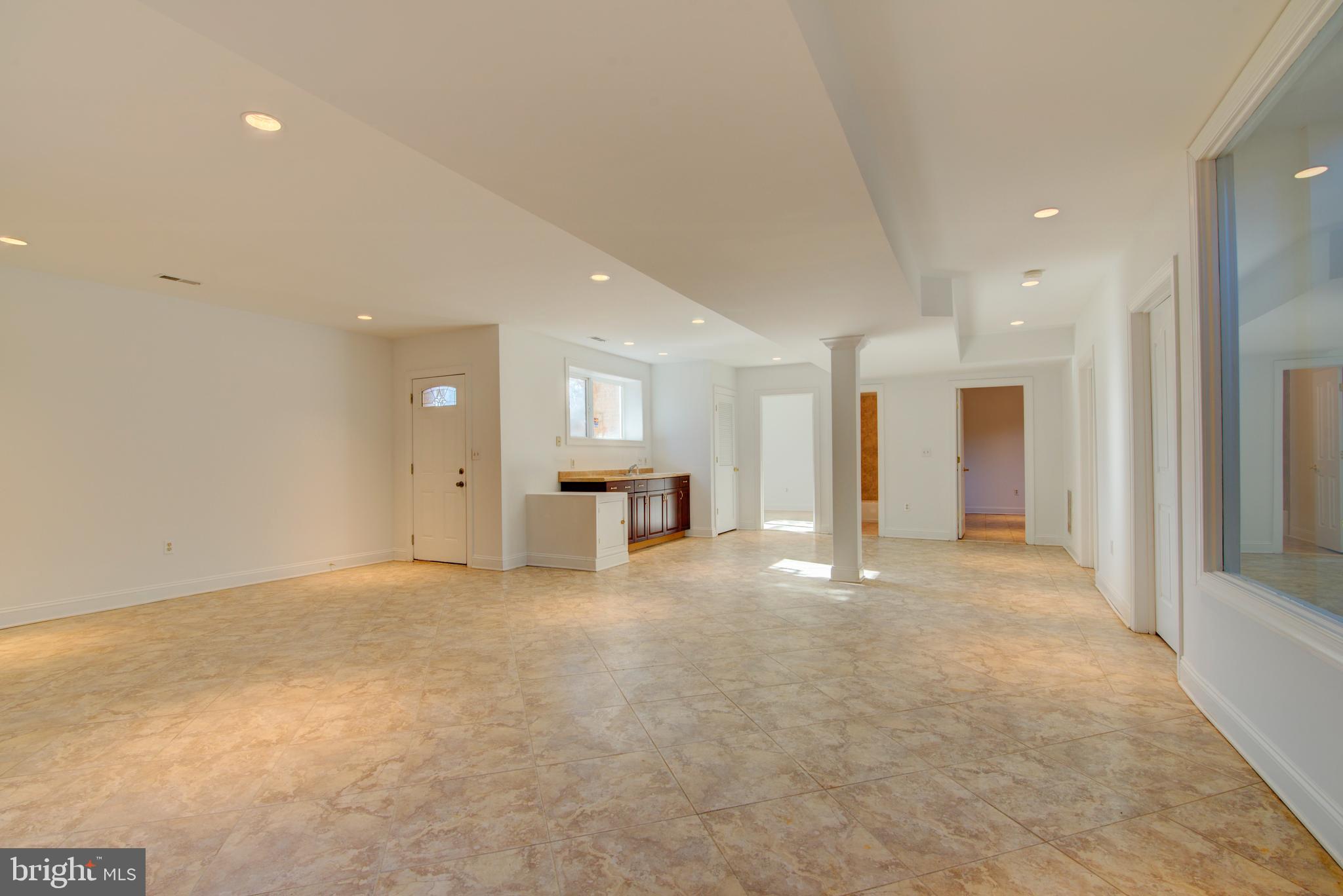 TREMONT GARDENS - Residential