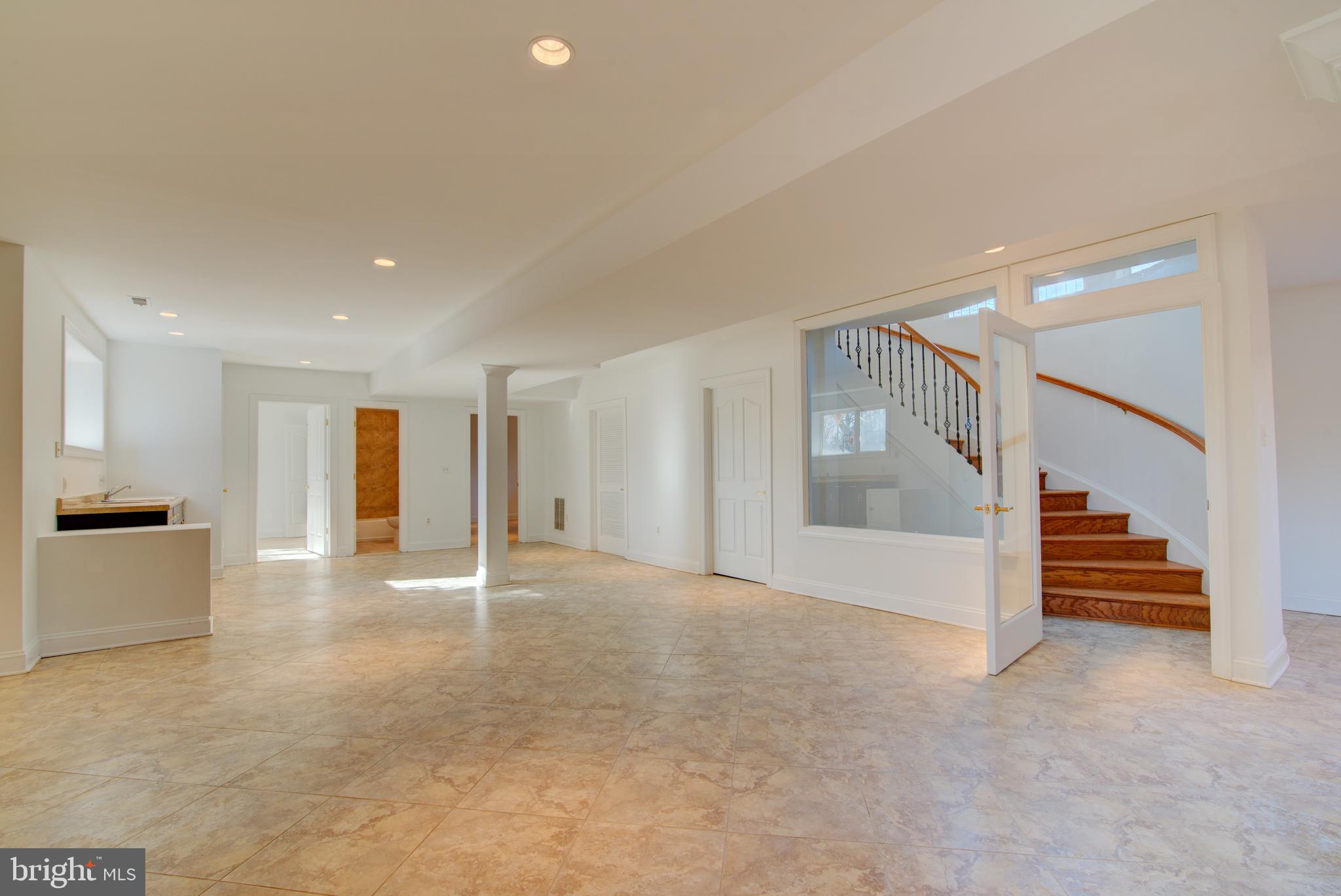 TREMONT GARDENS - Residential