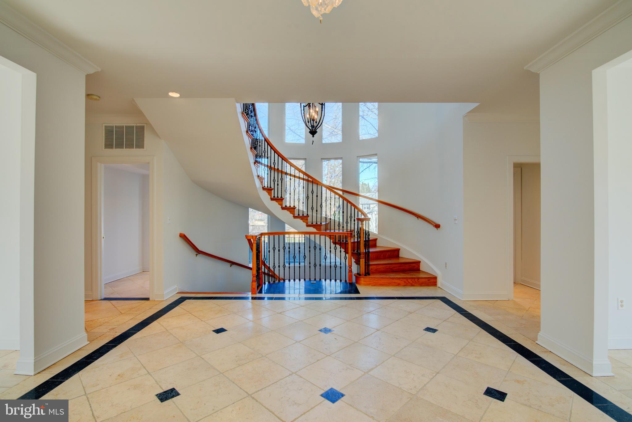 TREMONT GARDENS - Residential