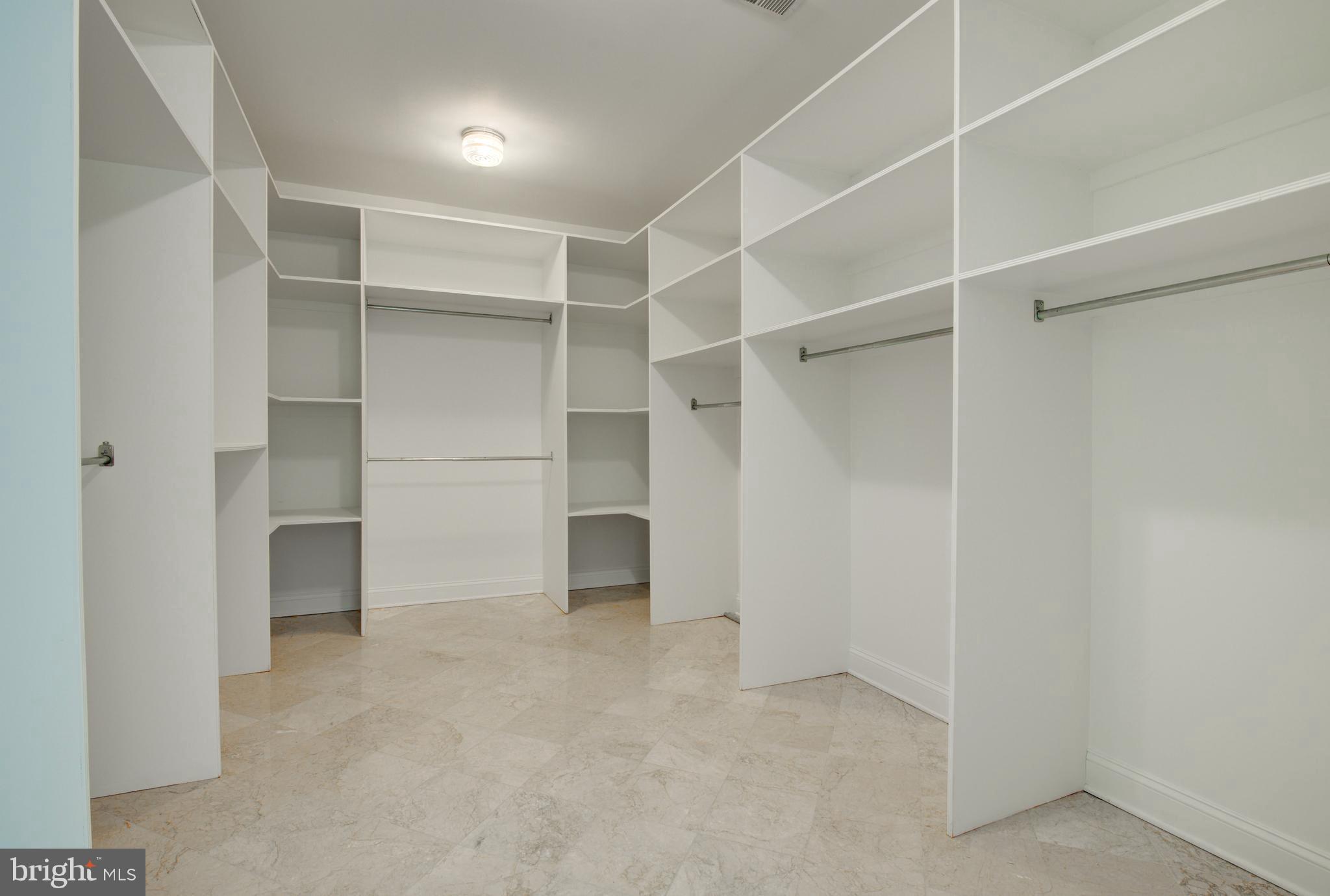 TREMONT GARDENS - Residential