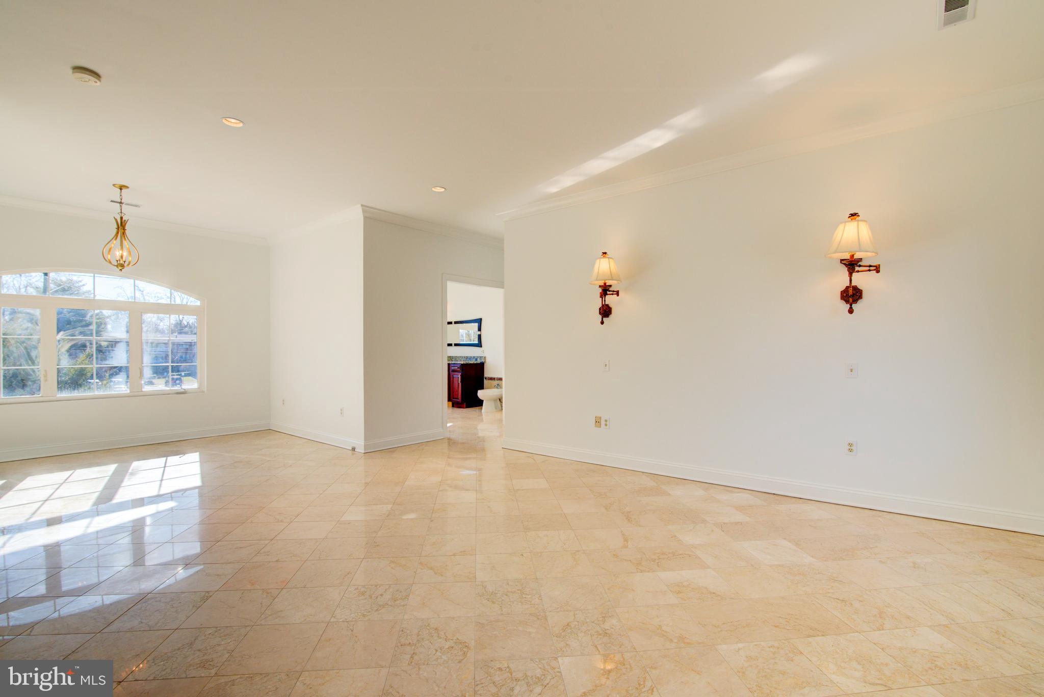 TREMONT GARDENS - Residential