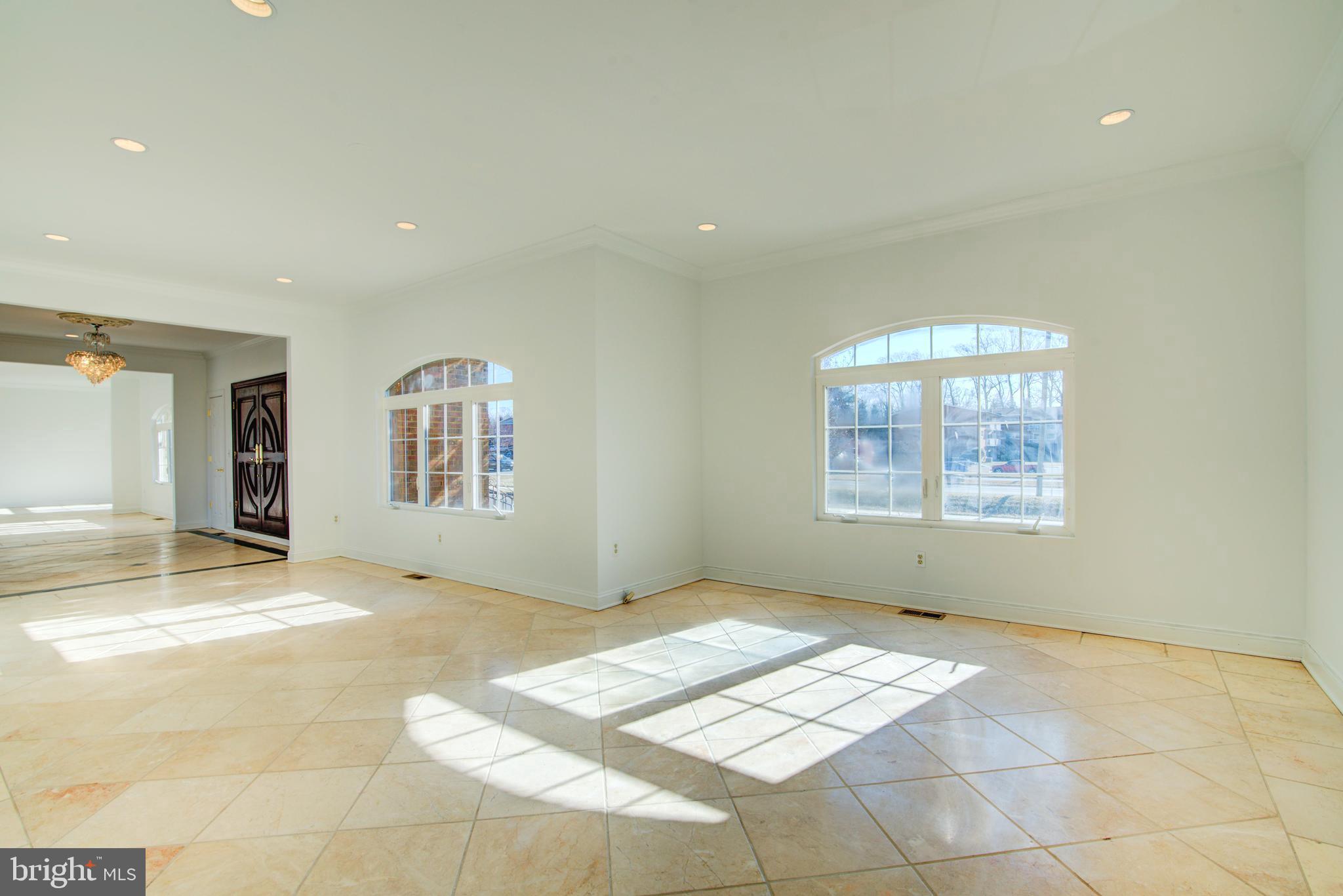 TREMONT GARDENS - Residential