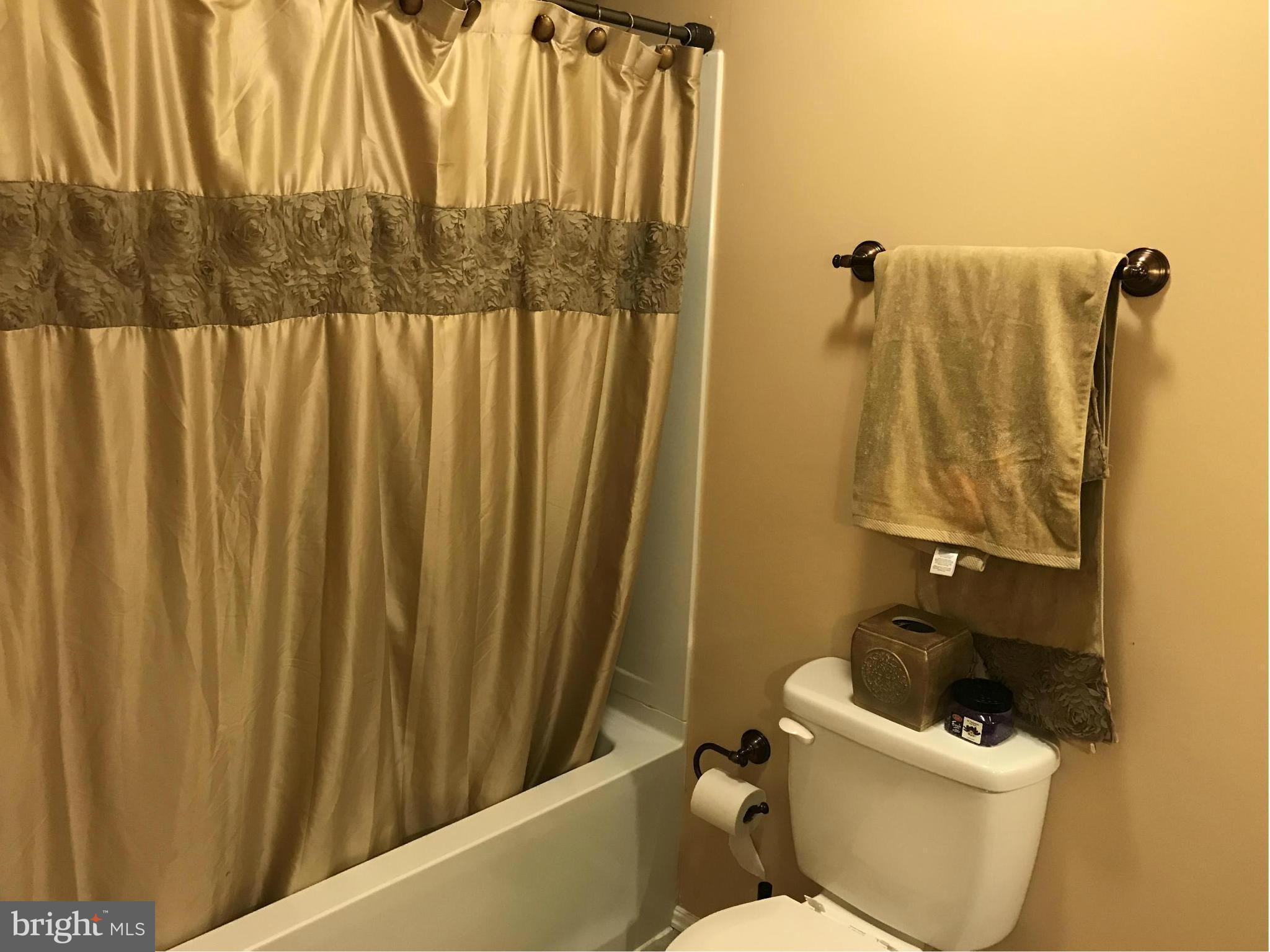 MONTPELIER - Residential