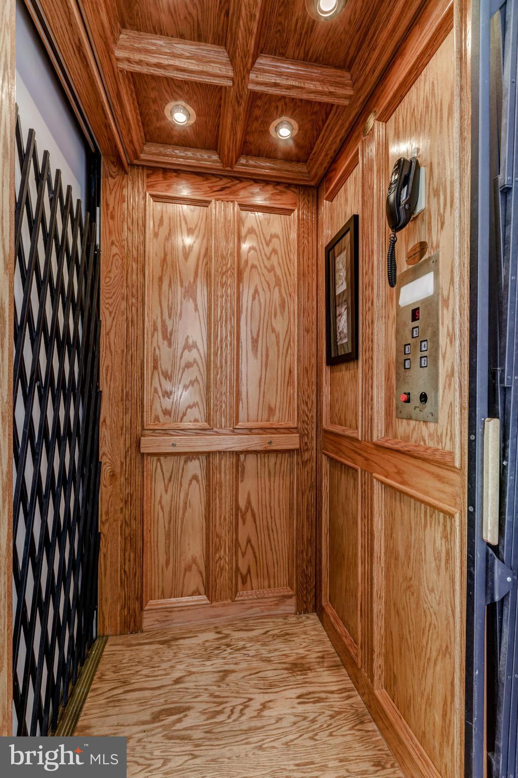 MONROE - Residential